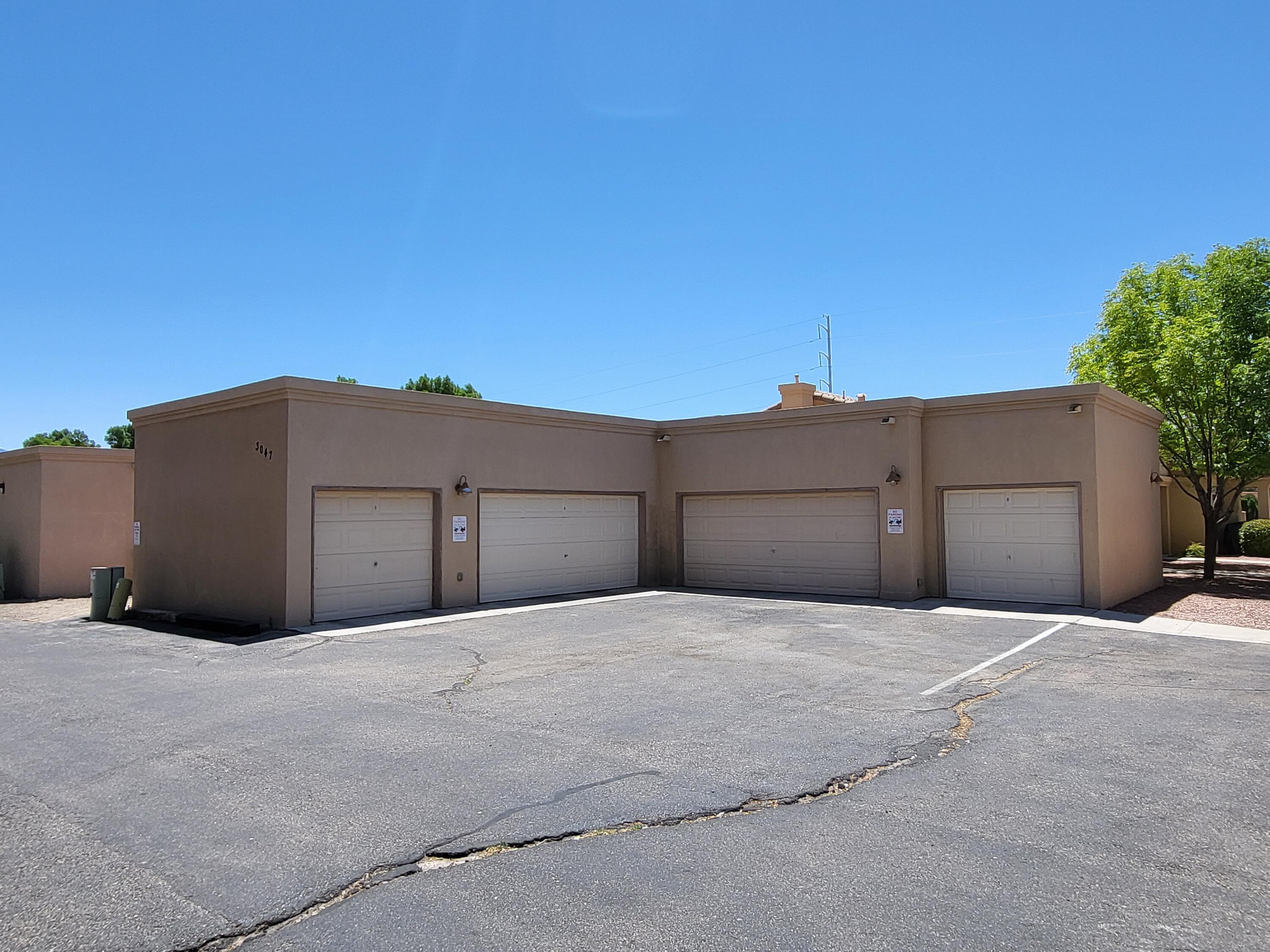 3047 SOUTHERN Boulevard SE