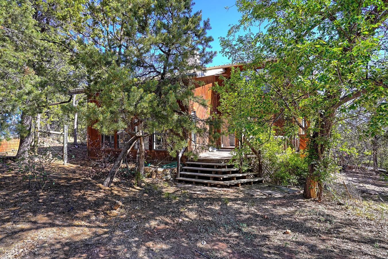 37 MULBERRY Loop