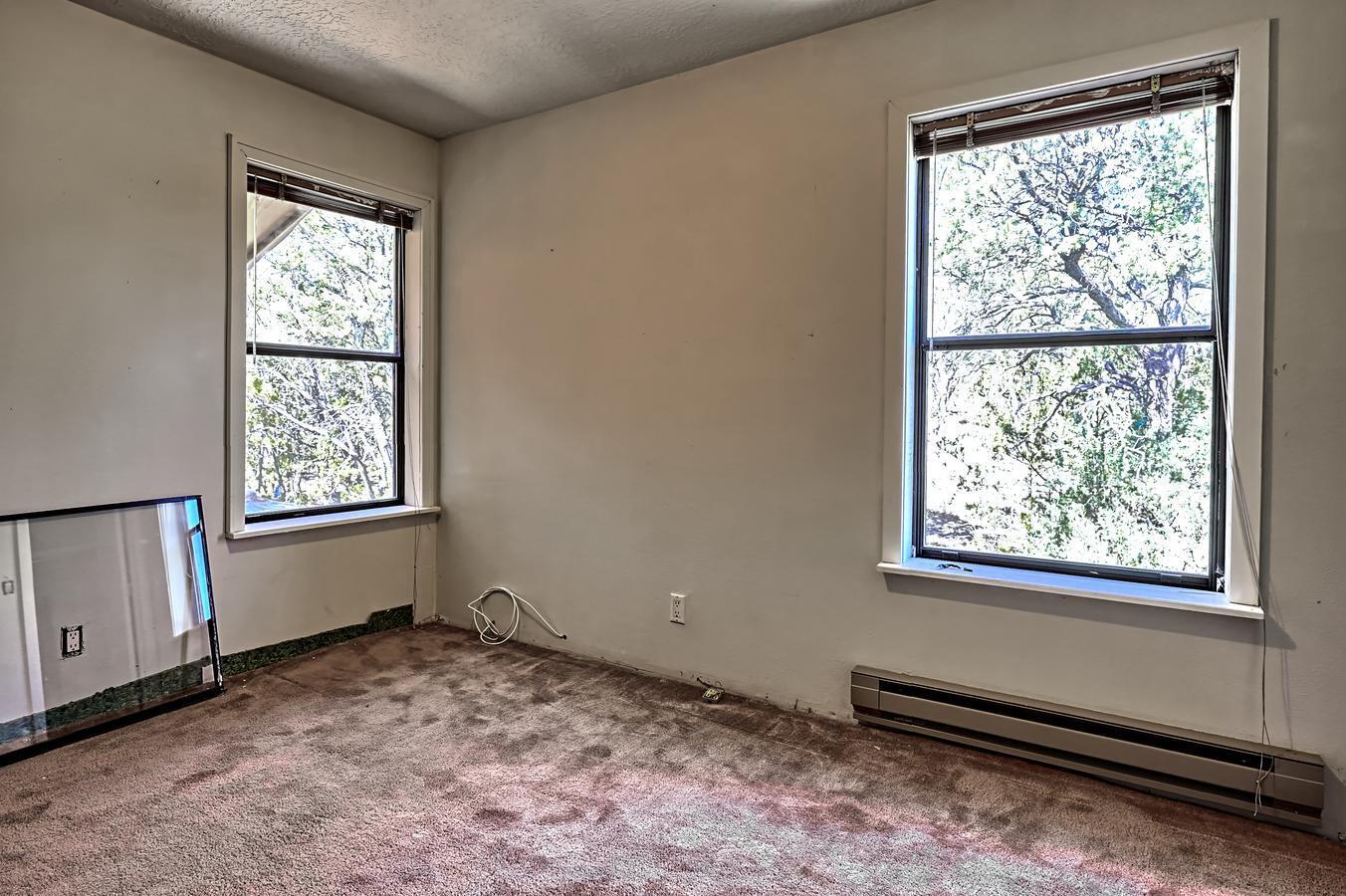 37 MULBERRY Loop