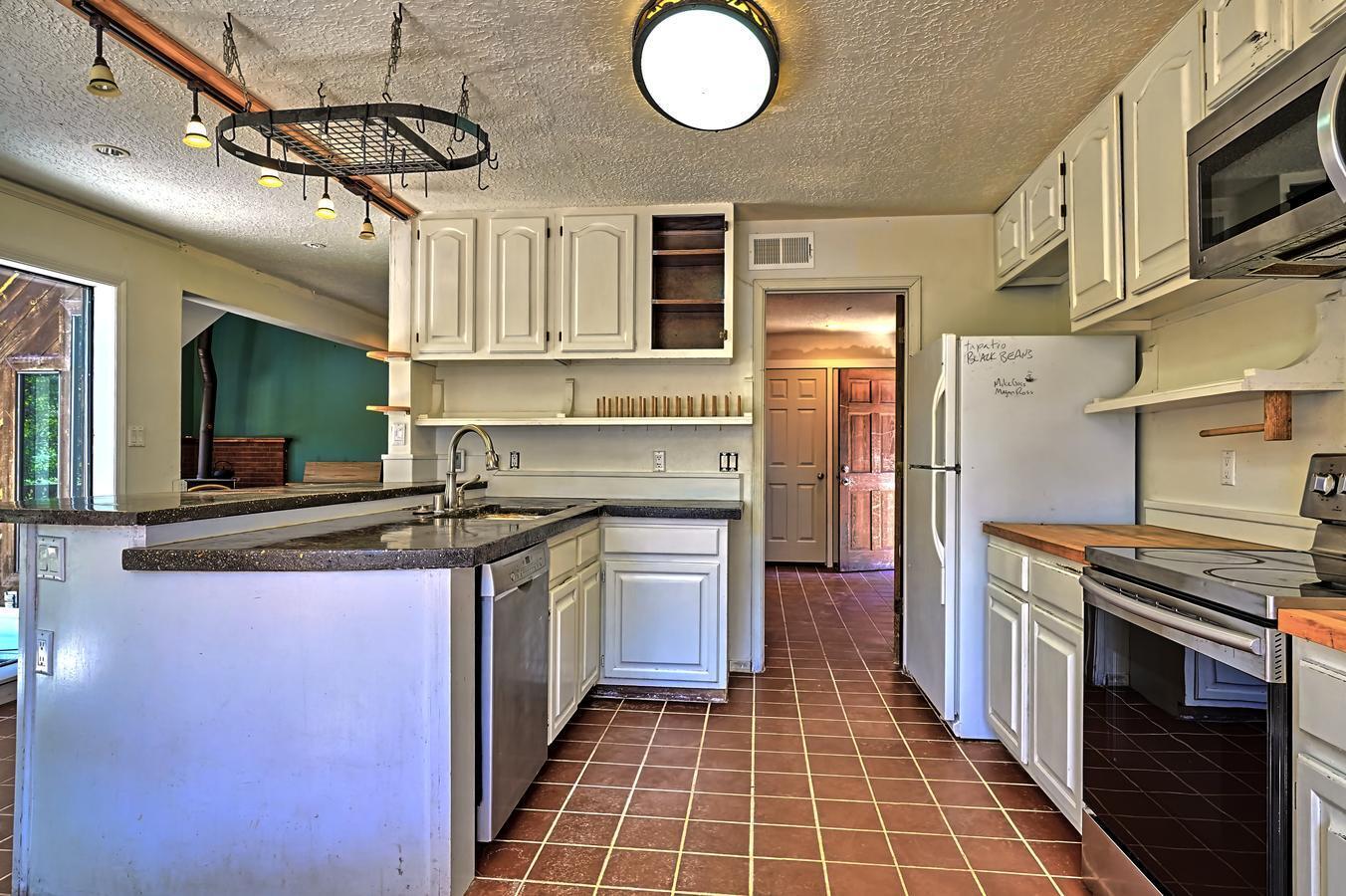 37 MULBERRY Loop