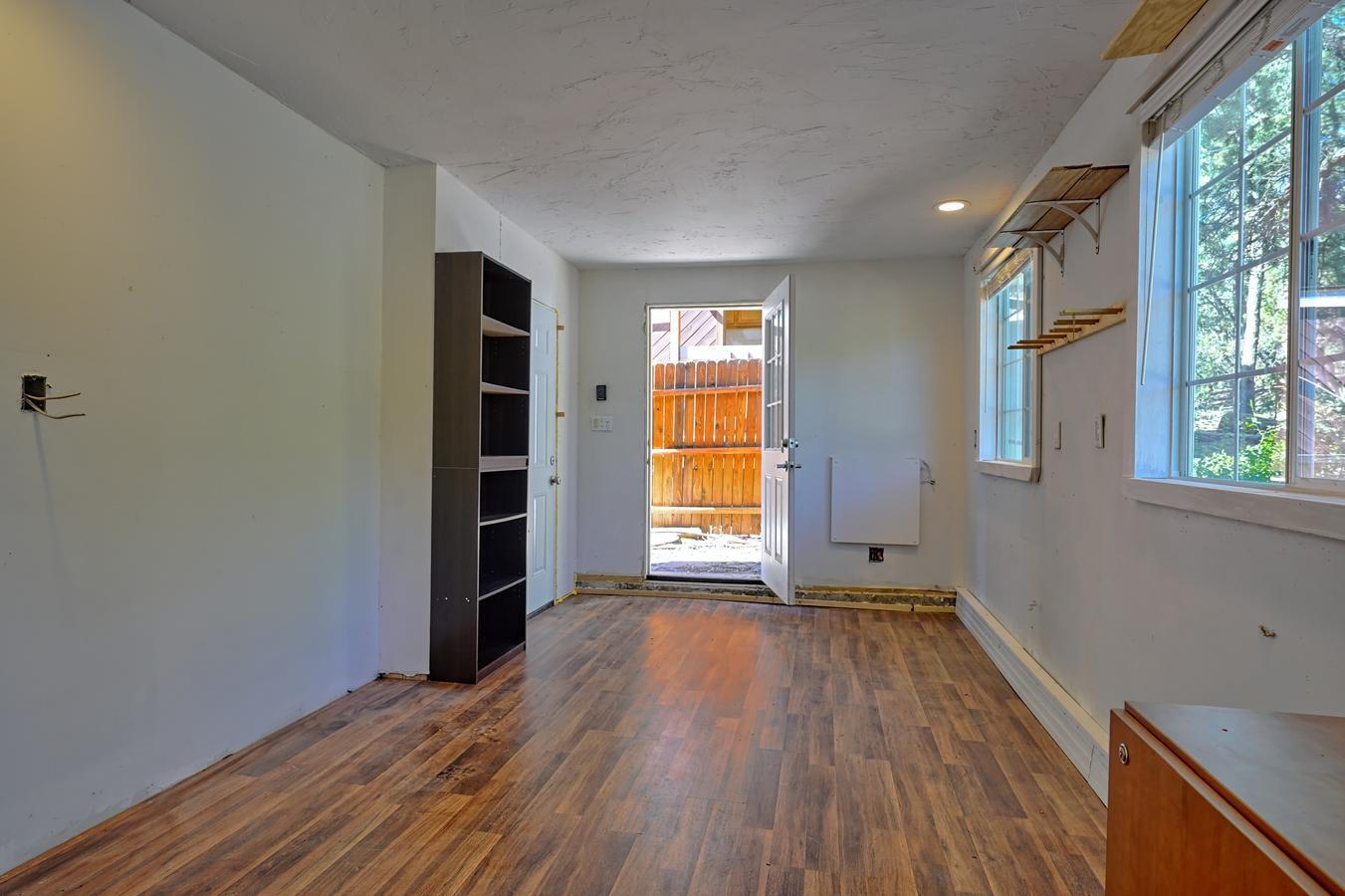 37 MULBERRY Loop