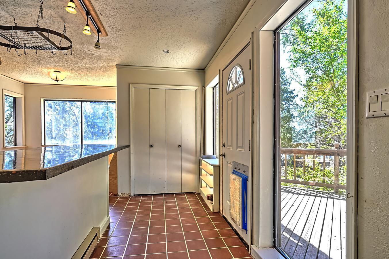 37 MULBERRY Loop