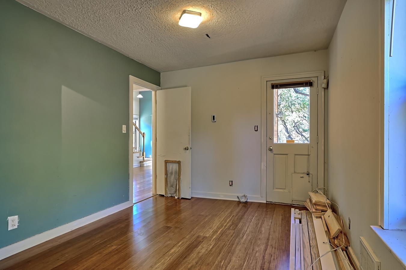 37 MULBERRY Loop