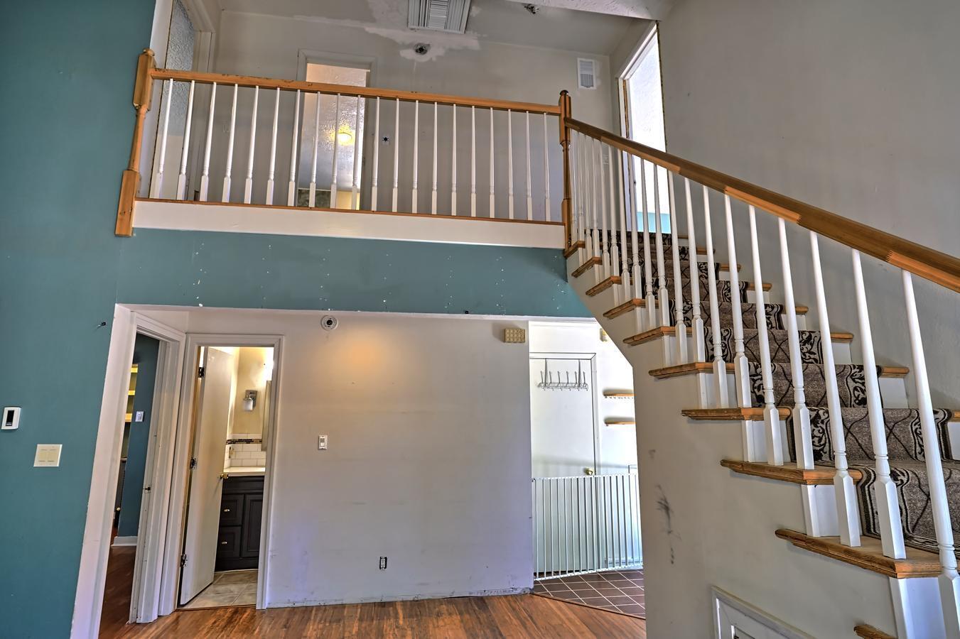 37 MULBERRY Loop