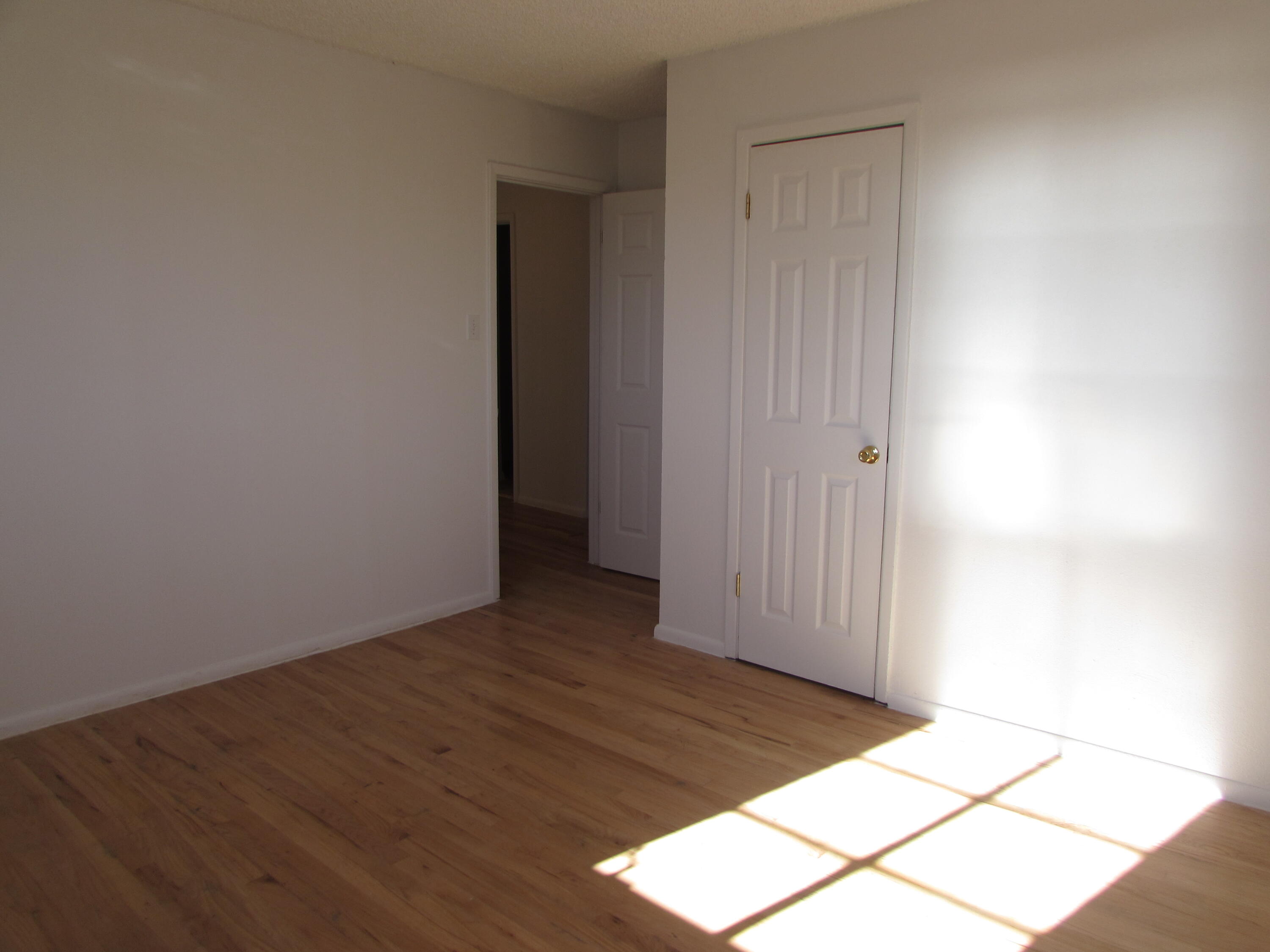 1320 N SECOND Street