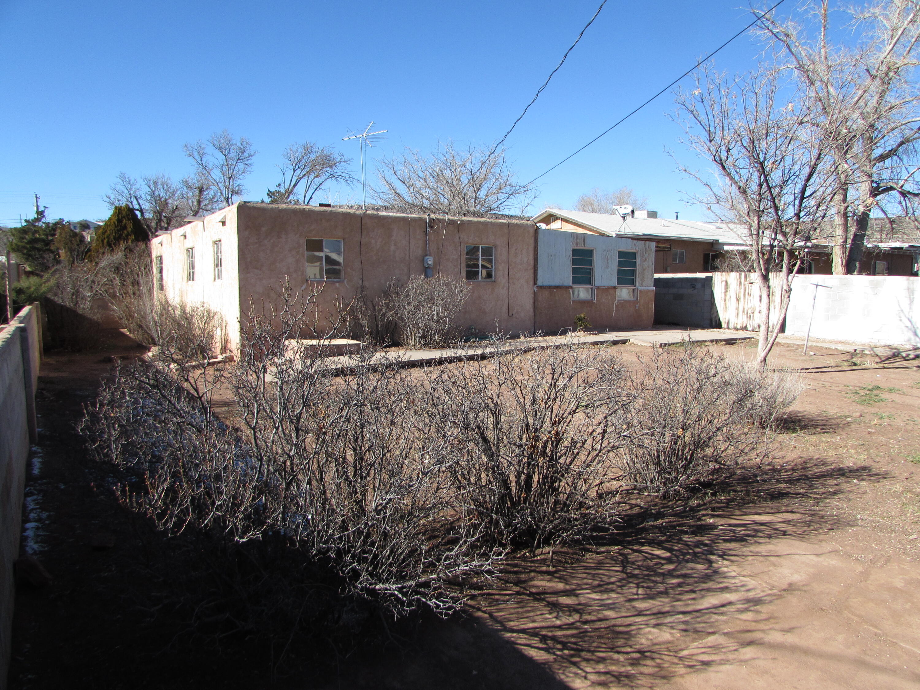 1320 N SECOND Street