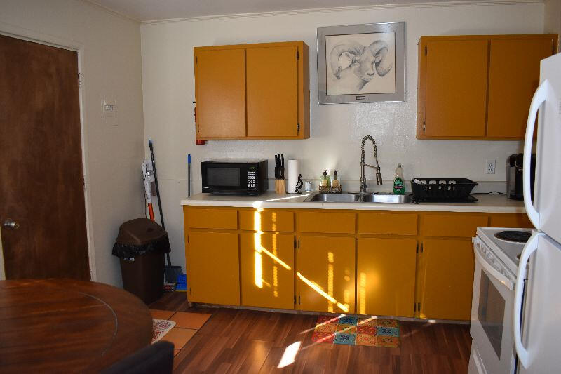 1321 N SECOND Street