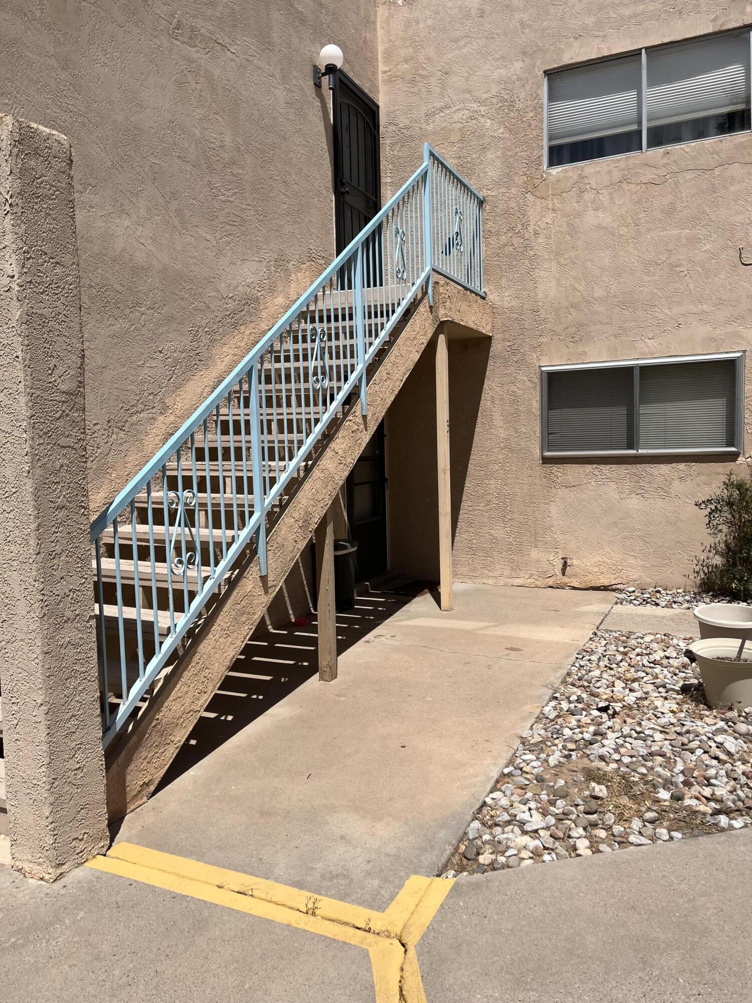 4713 COUNTRY CLUB Lane NW Unit: D4