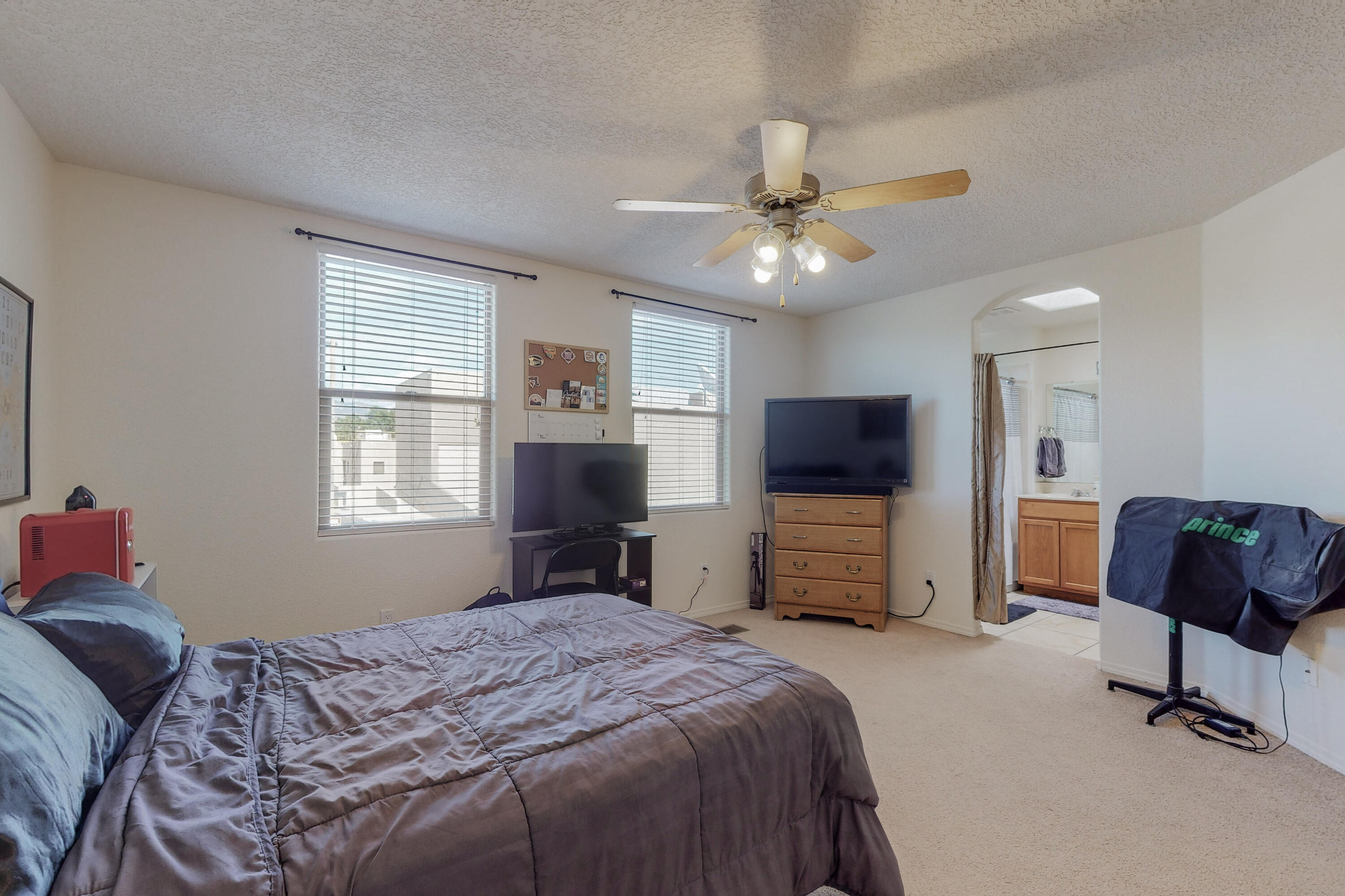 3822 TULANE Drive NE