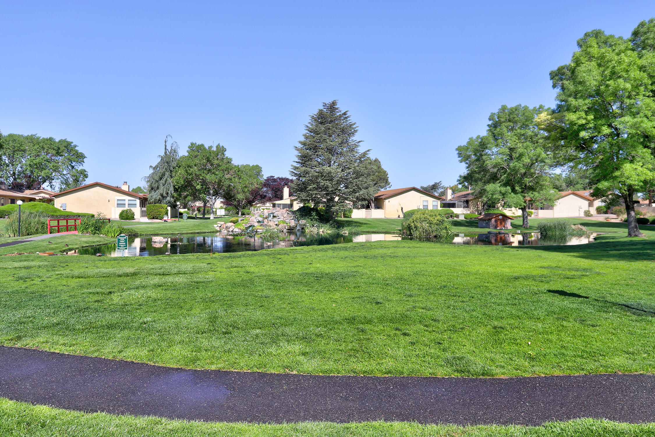 10601 CLYBURN PARK Drive NE