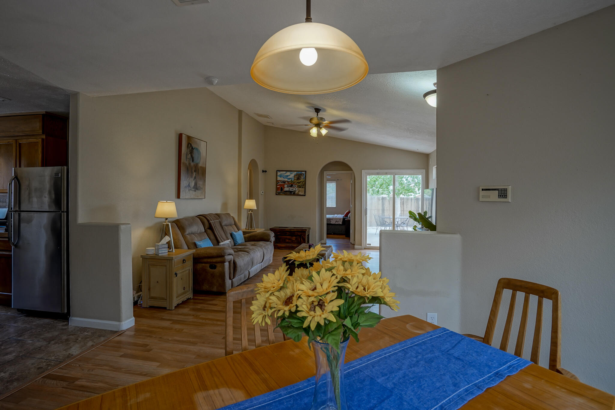 212 CALLE DEL REY SW