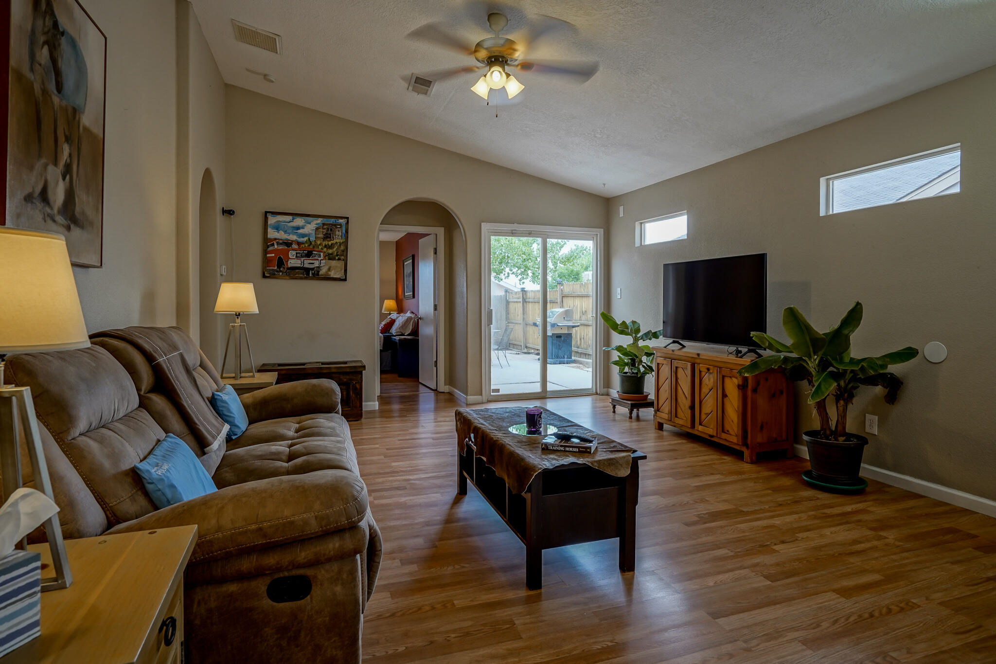 212 CALLE DEL REY SW