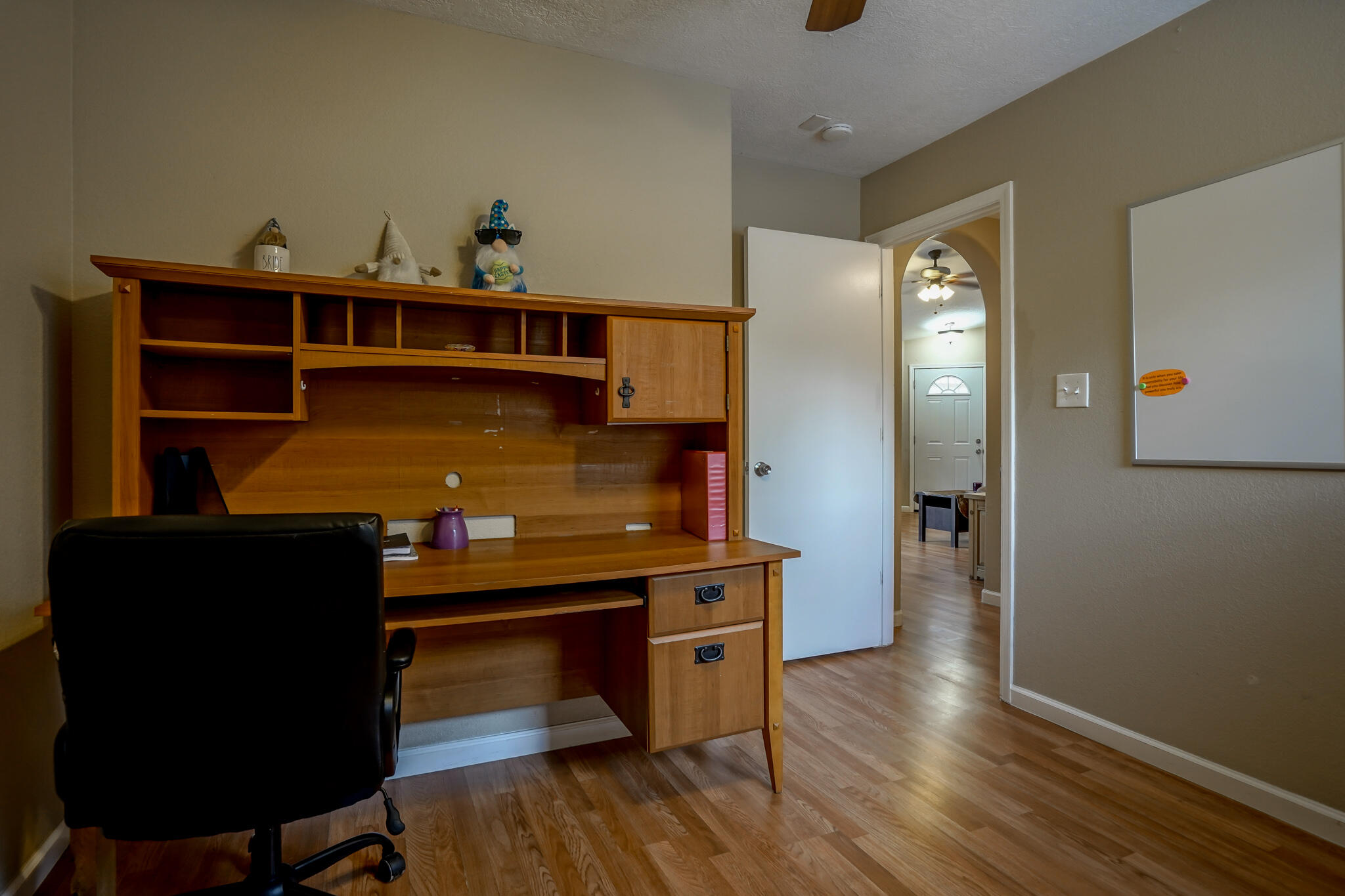 212 CALLE DEL REY SW