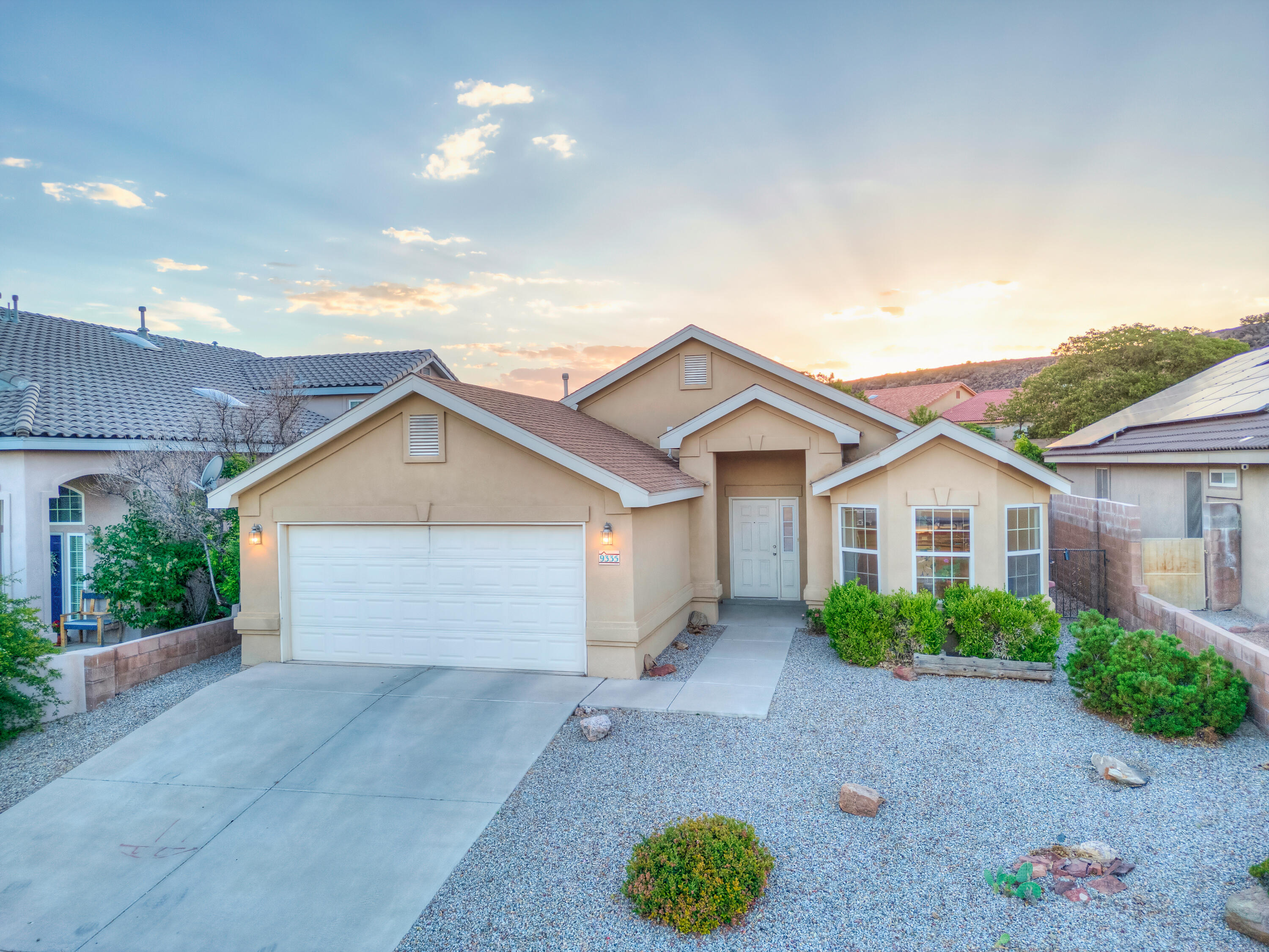 9335 Drolet Drive NW
