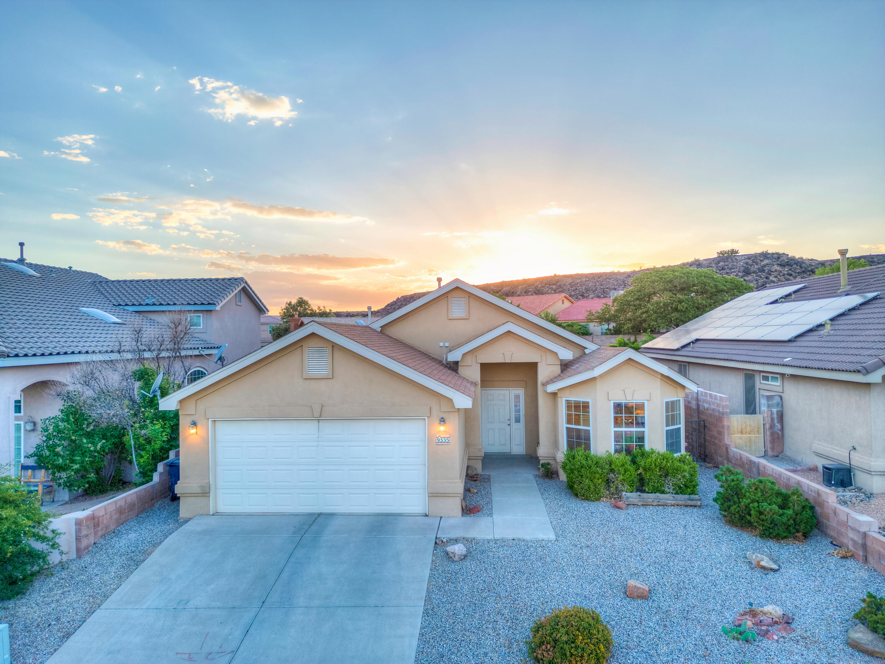 9335 Drolet Drive NW