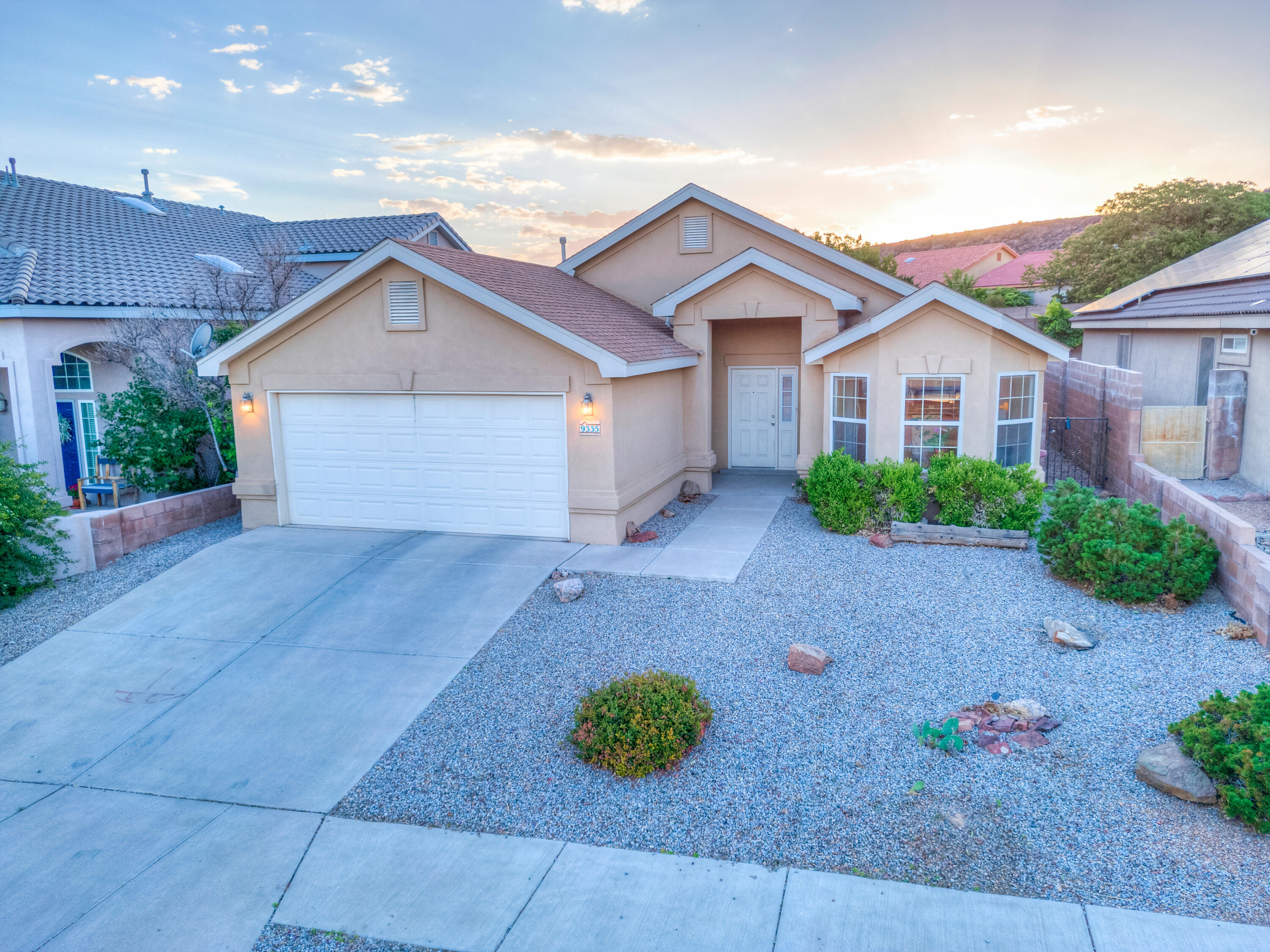 9335 Drolet Drive NW