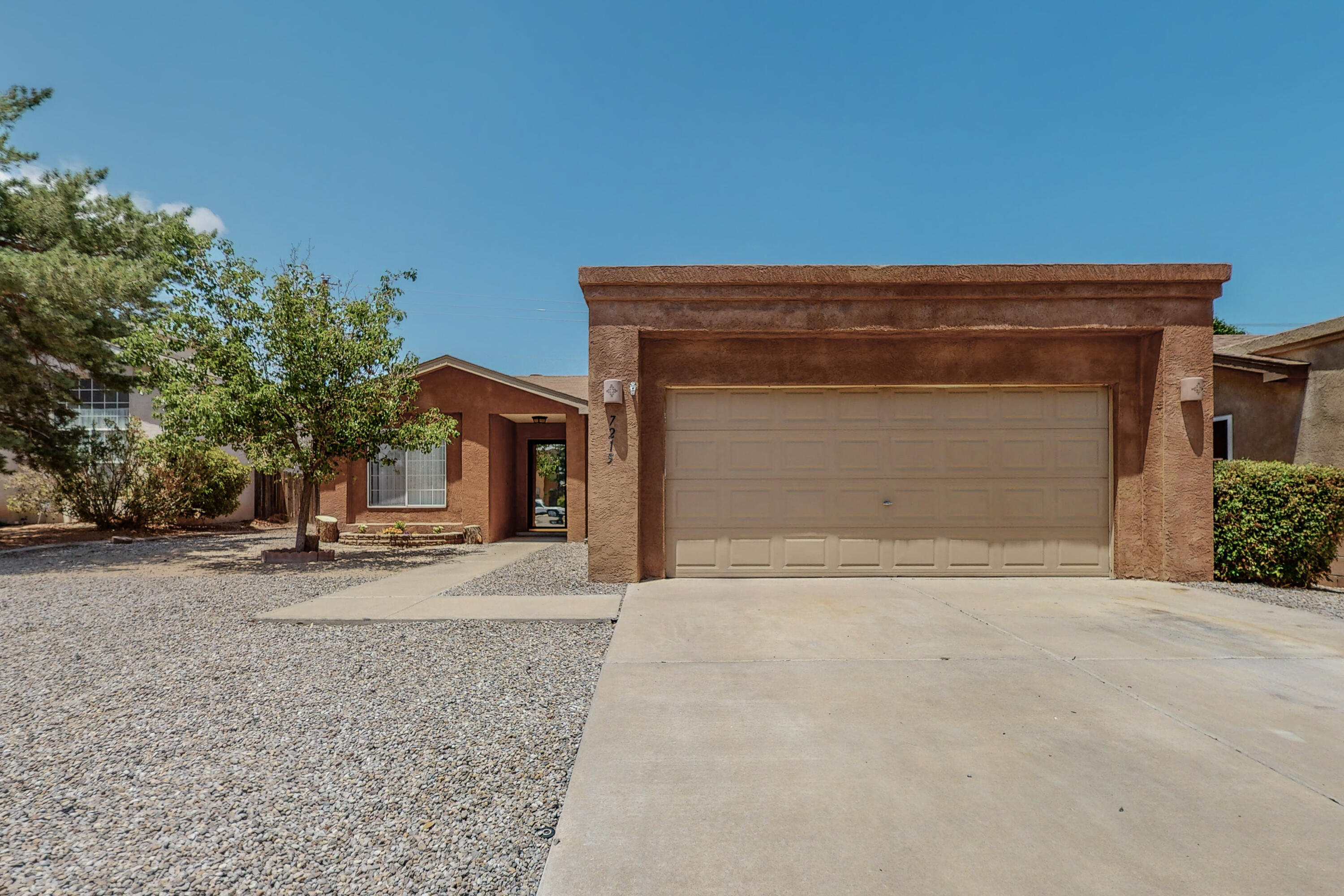 7215 PORLAMAR Court NW