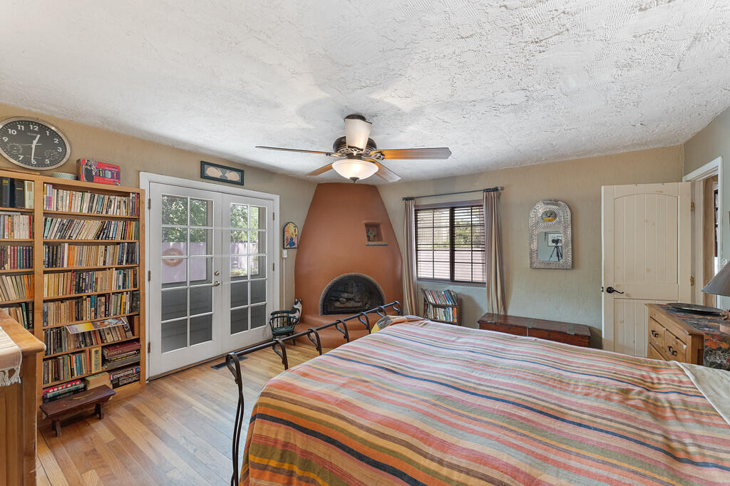 2456 PUEBLO BONITO Court NW