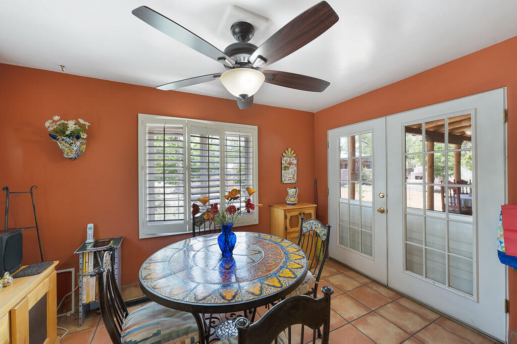 2456 PUEBLO BONITO Court NW