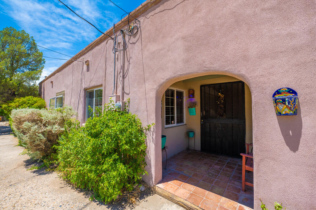 2456 PUEBLO BONITO Court NW