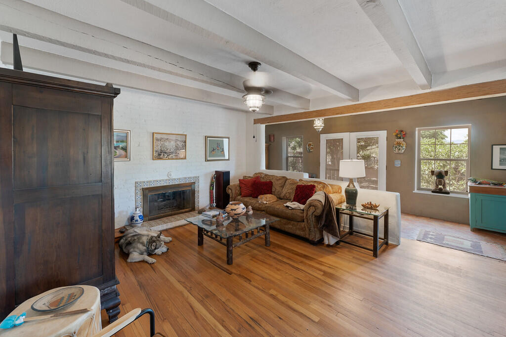 2456 PUEBLO BONITO Court NW