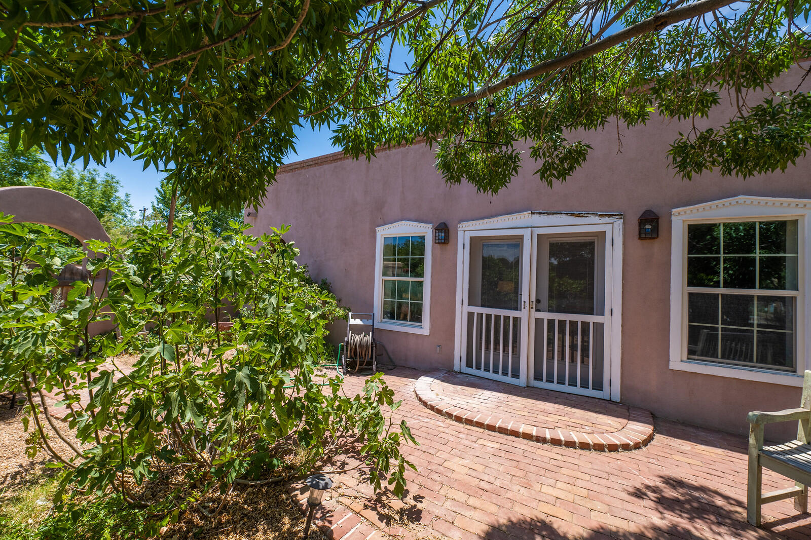 2456 PUEBLO BONITO Court NW