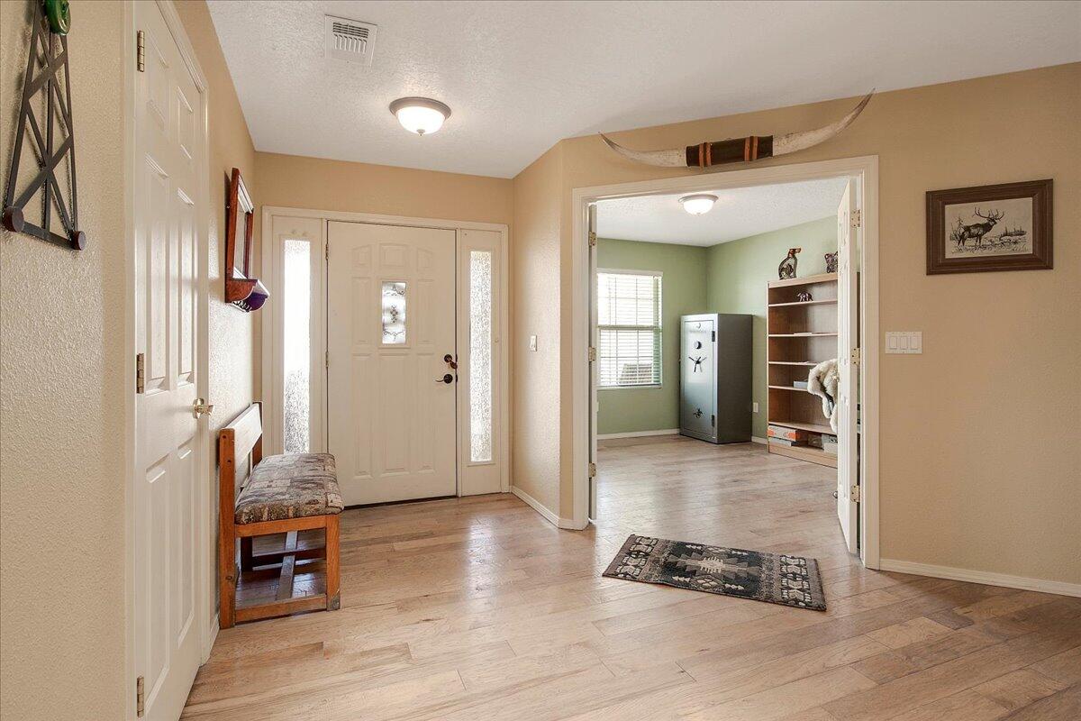 1012 26TH Street SE