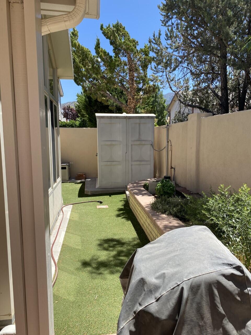 12708 Calle Bonito NE