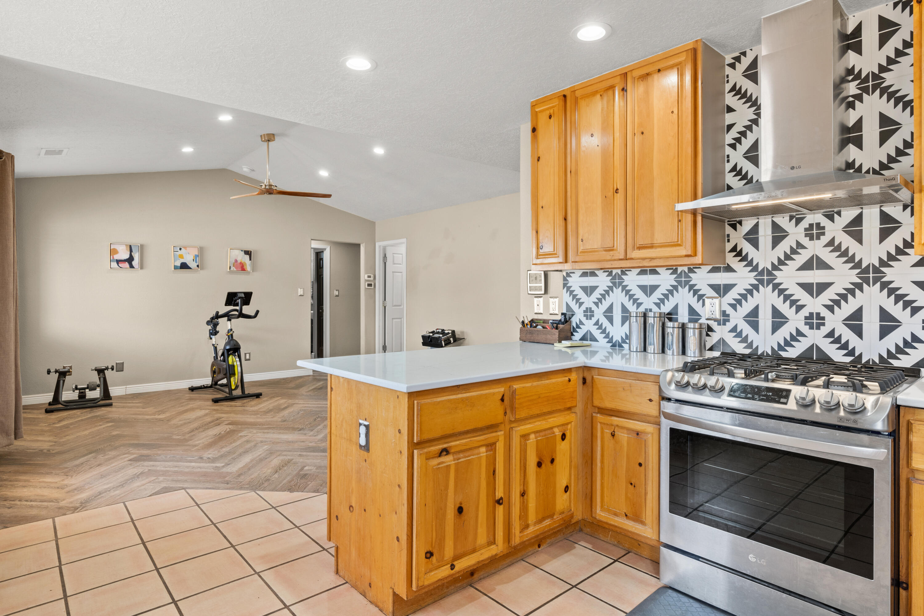 31 San Miguel Road