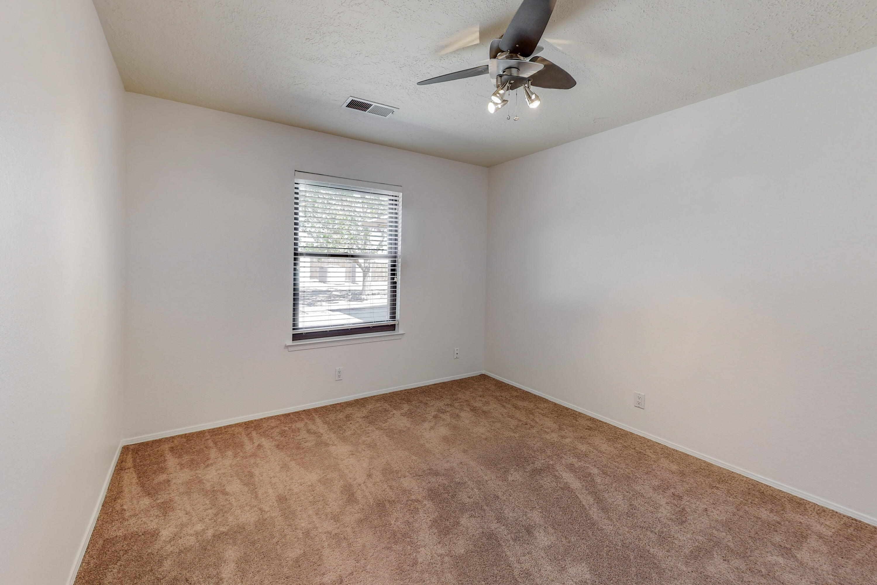 307 COLORADO MOUNTAIN Road NE