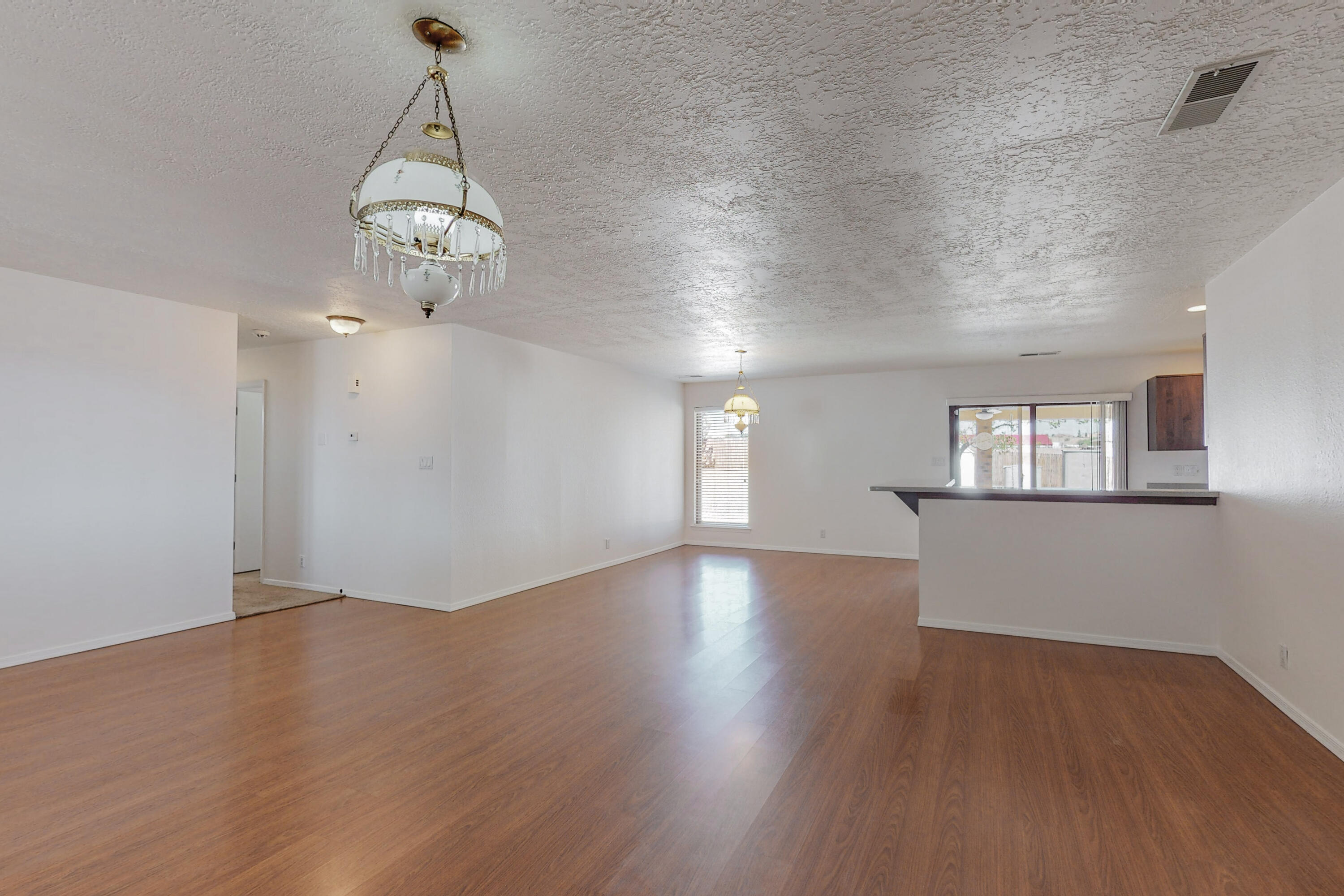 307 COLORADO MOUNTAIN Road NE
