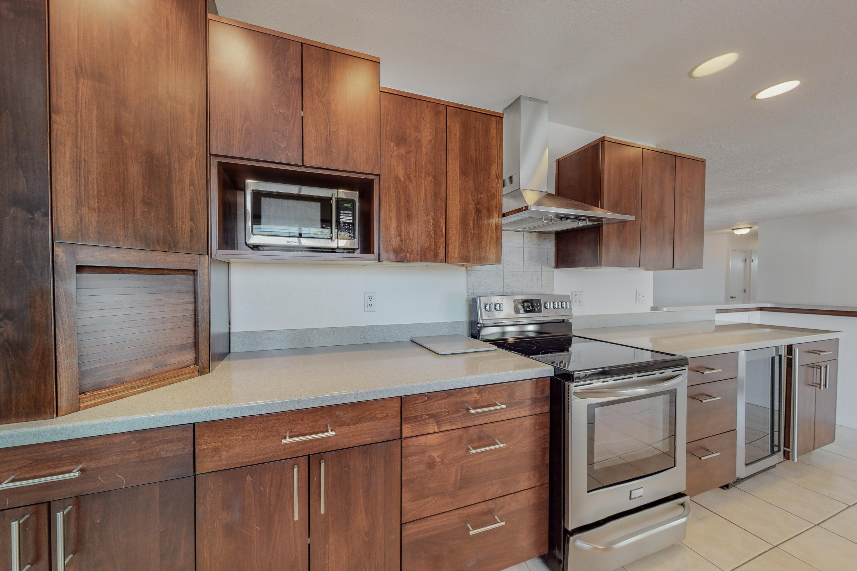 307 COLORADO MOUNTAIN Road NE