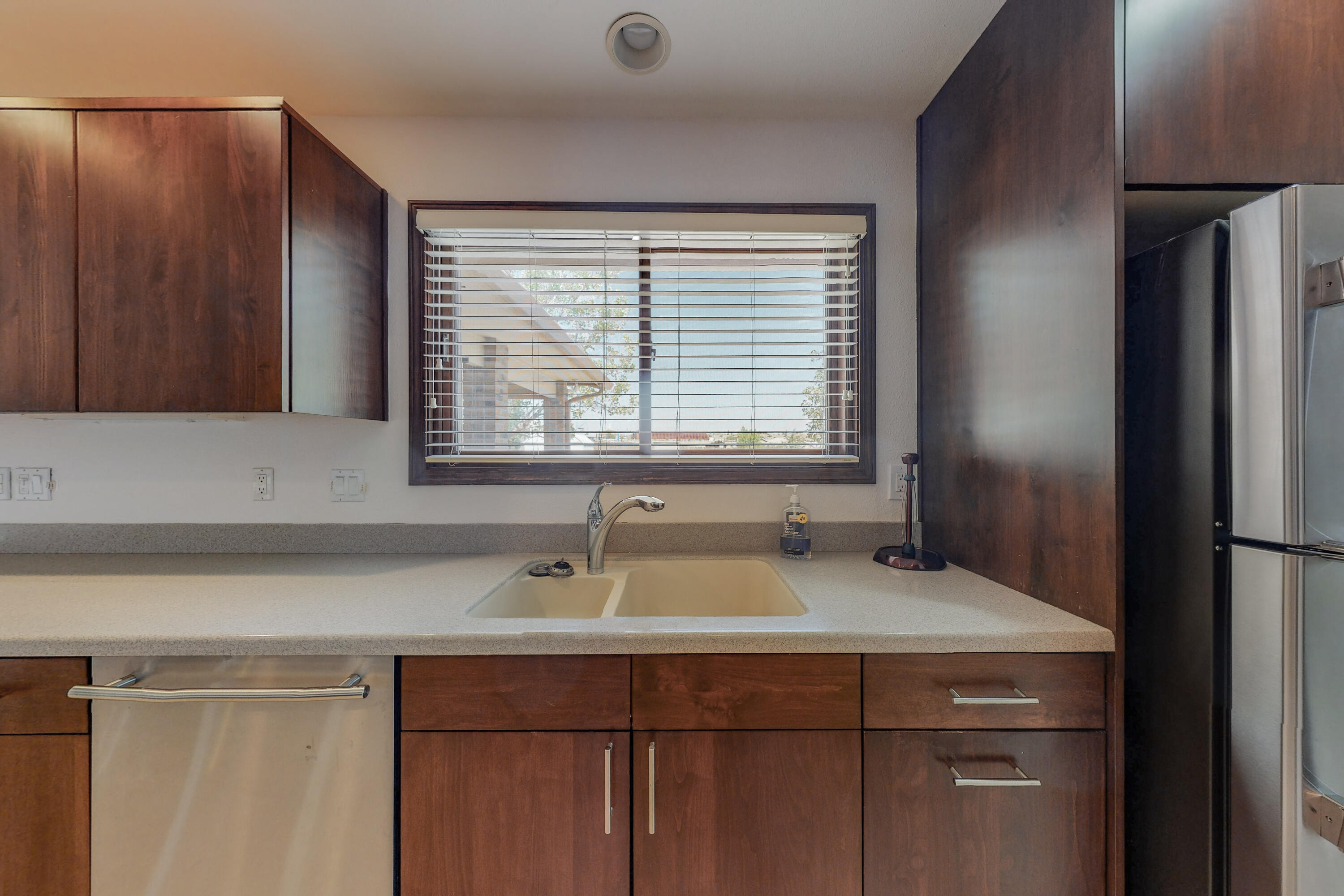 307 COLORADO MOUNTAIN Road NE