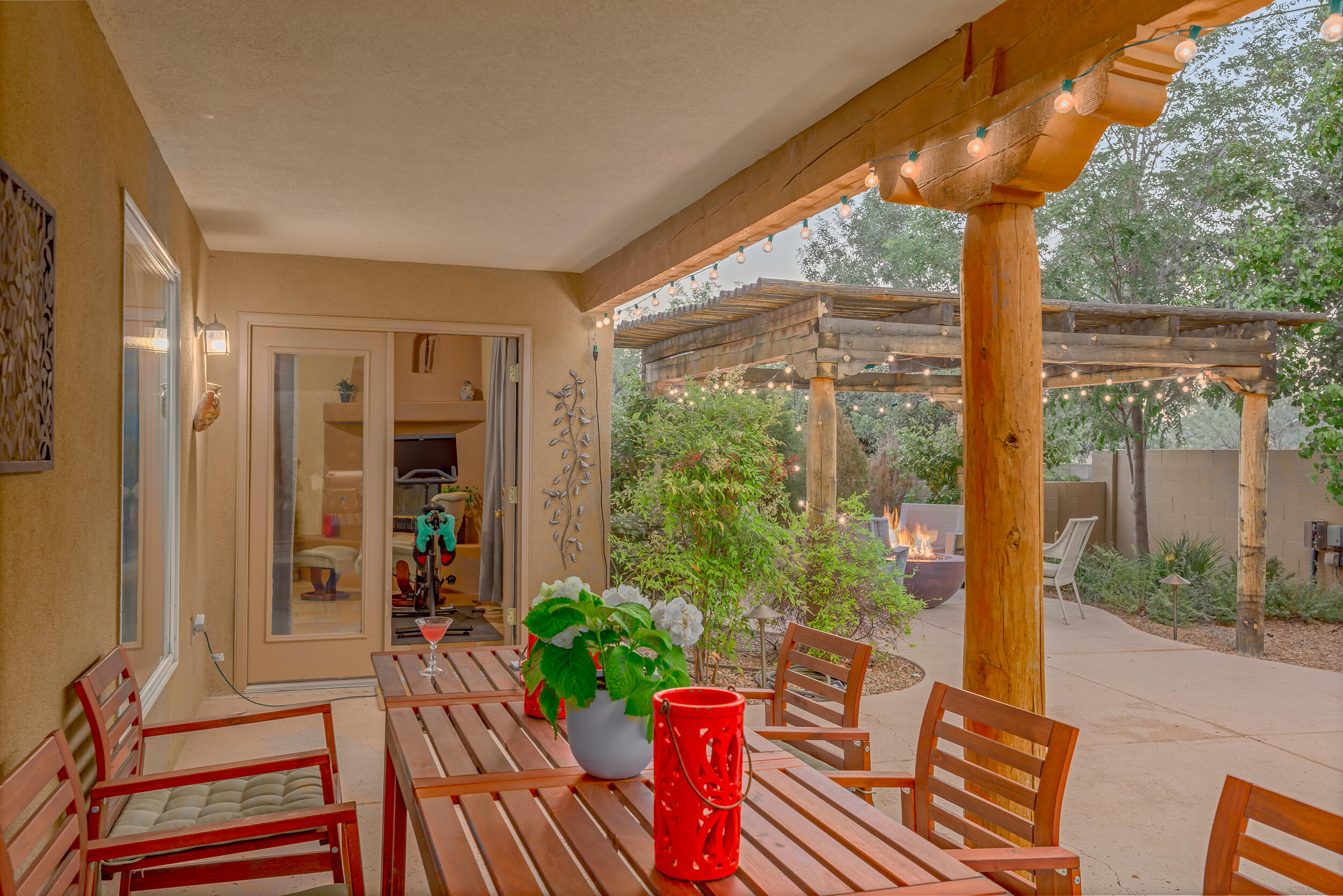 9247 APACHE PINE Way NE