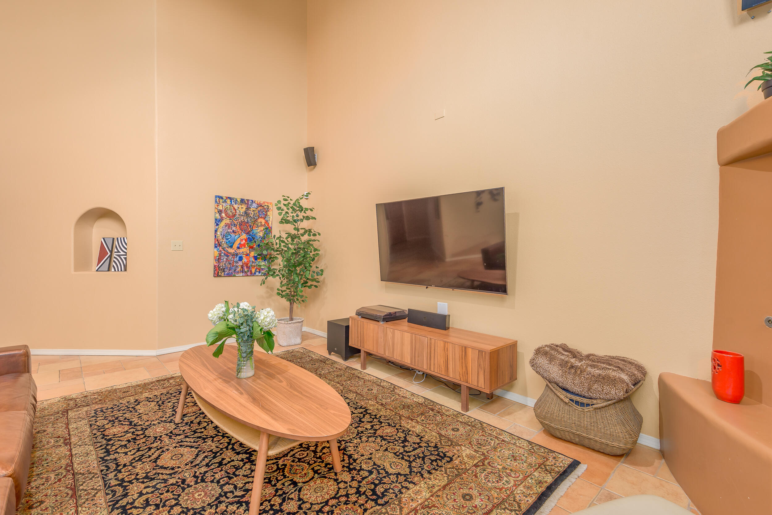 9247 APACHE PINE Way NE