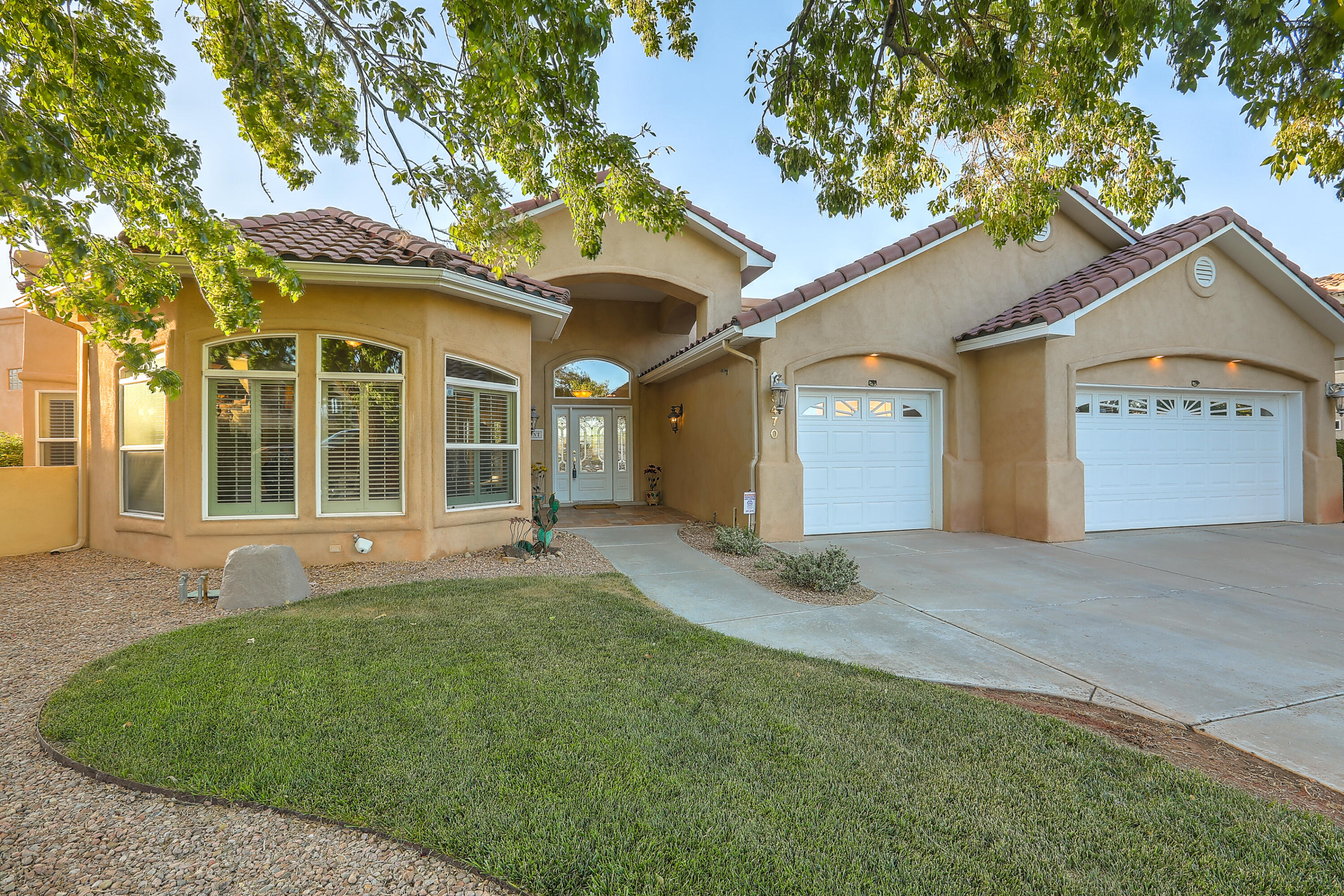3470 WHITE HORSE Drive SE
