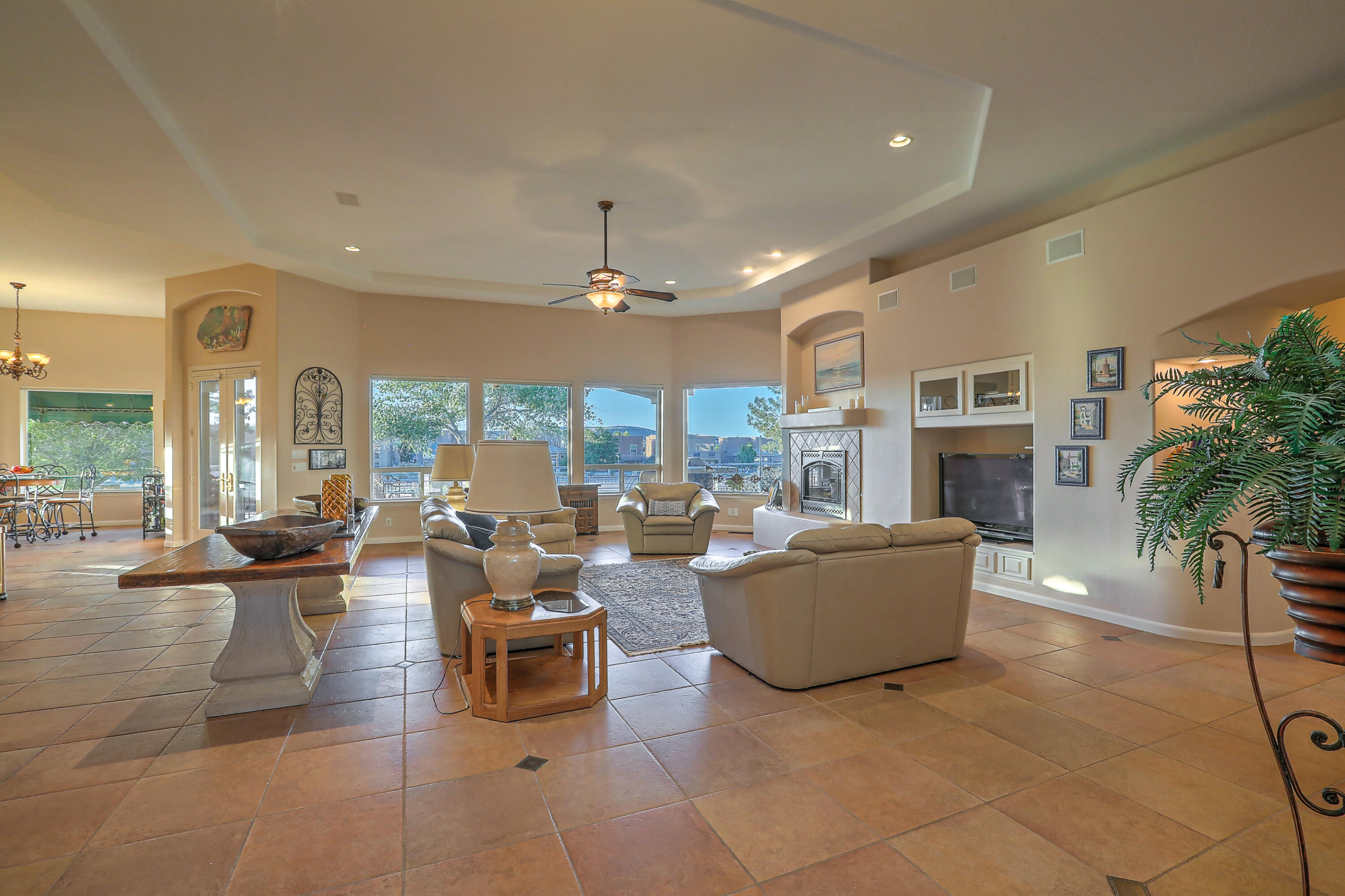 3470 WHITE HORSE Drive SE