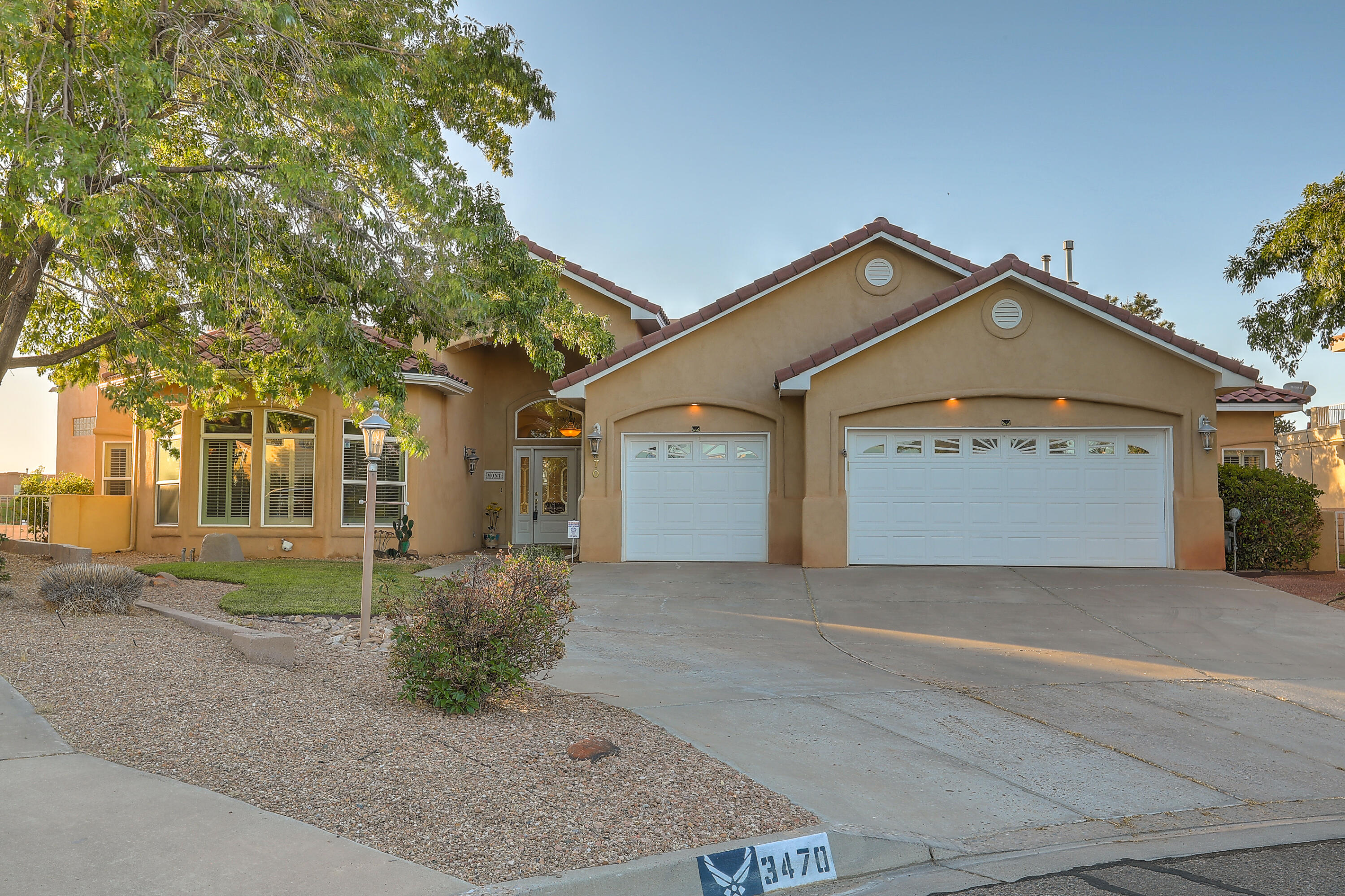 3470 WHITE HORSE Drive SE