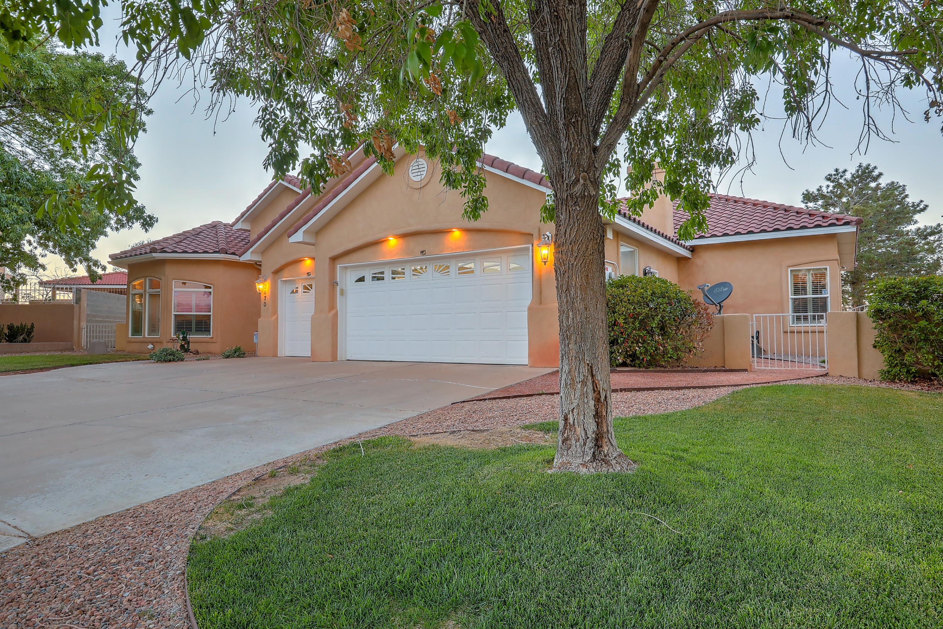 3470 WHITE HORSE Drive SE