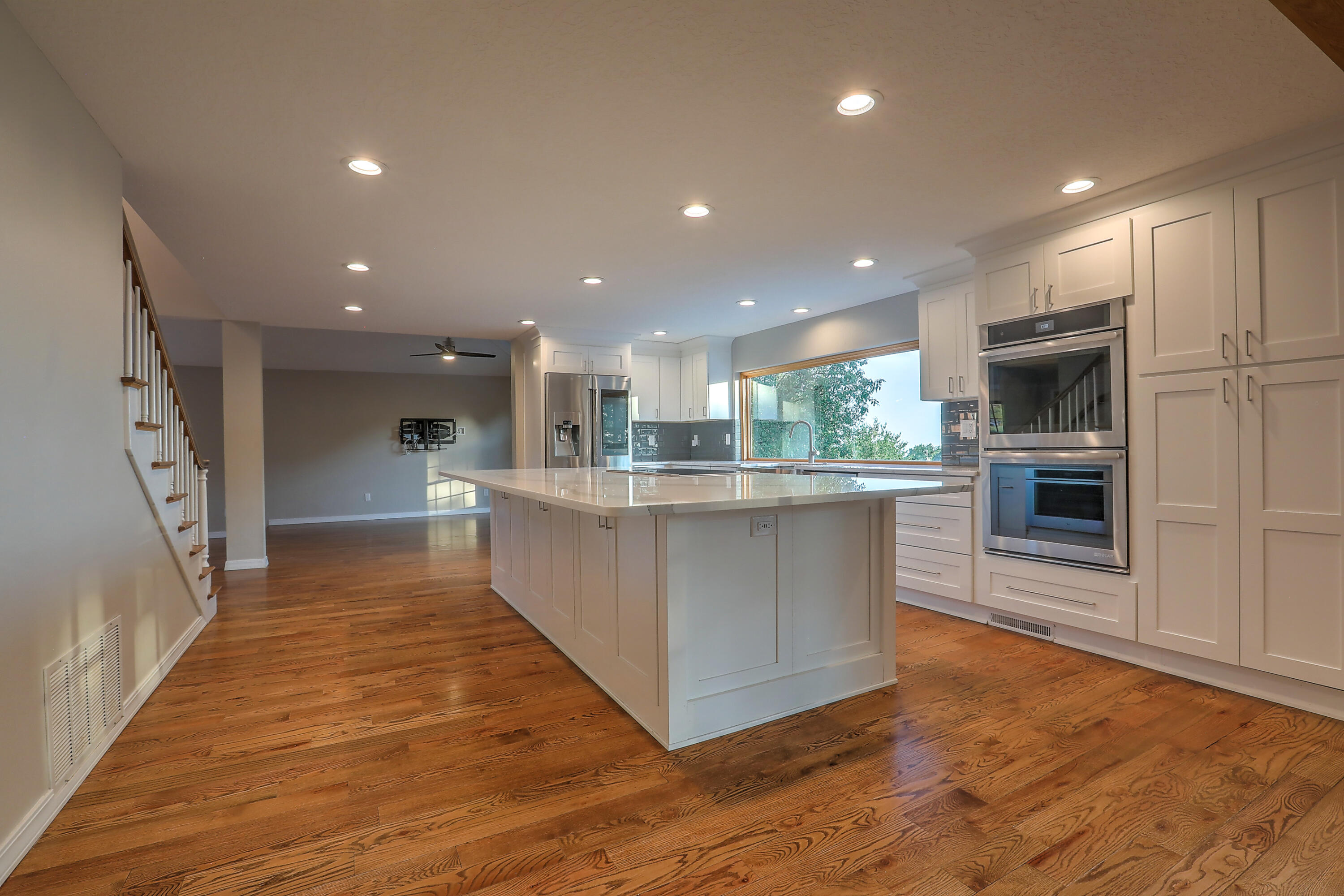 5001 CALLE DEL CIELO NE