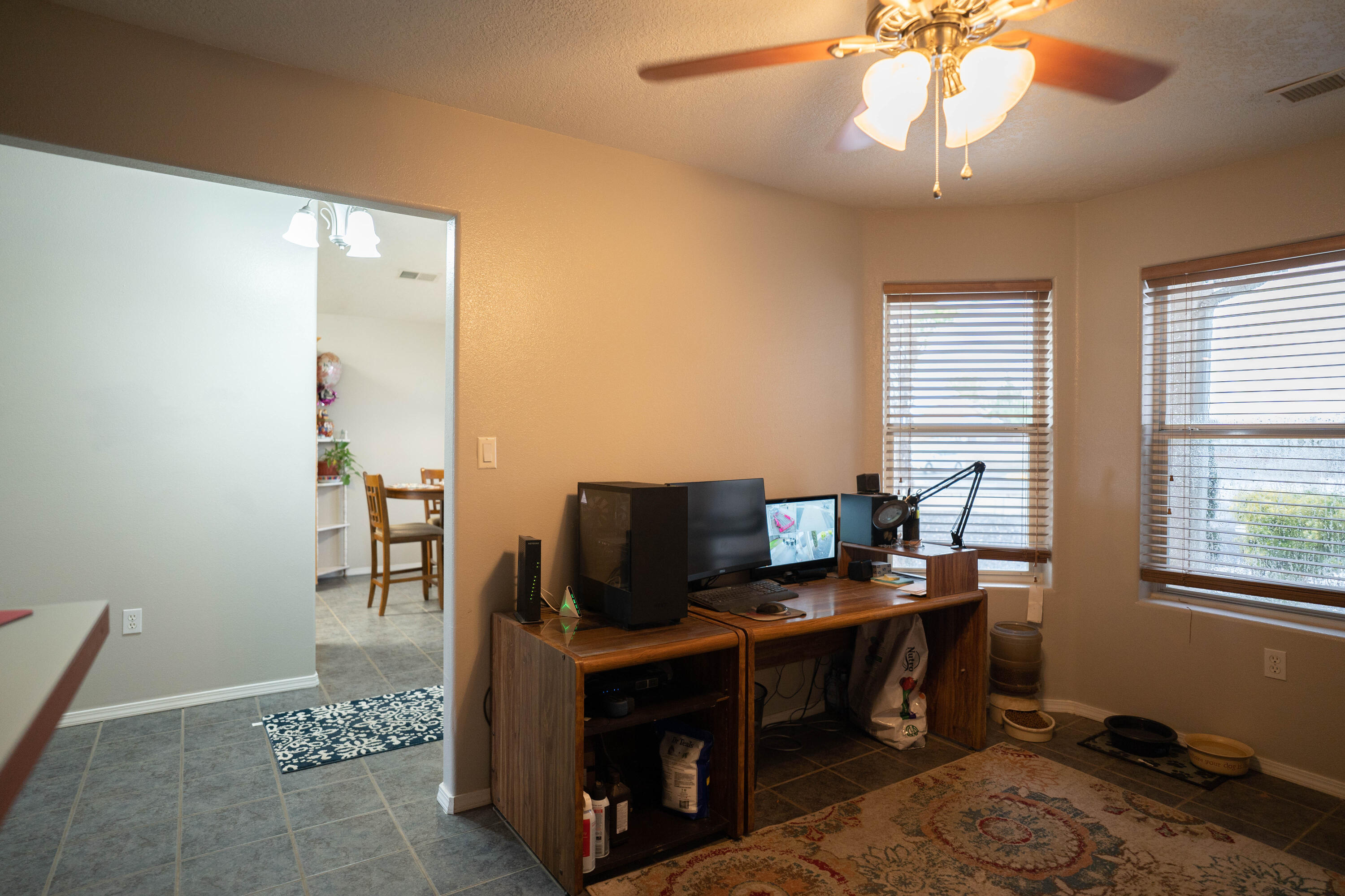 2002 VALLEY VIEW Drive SW