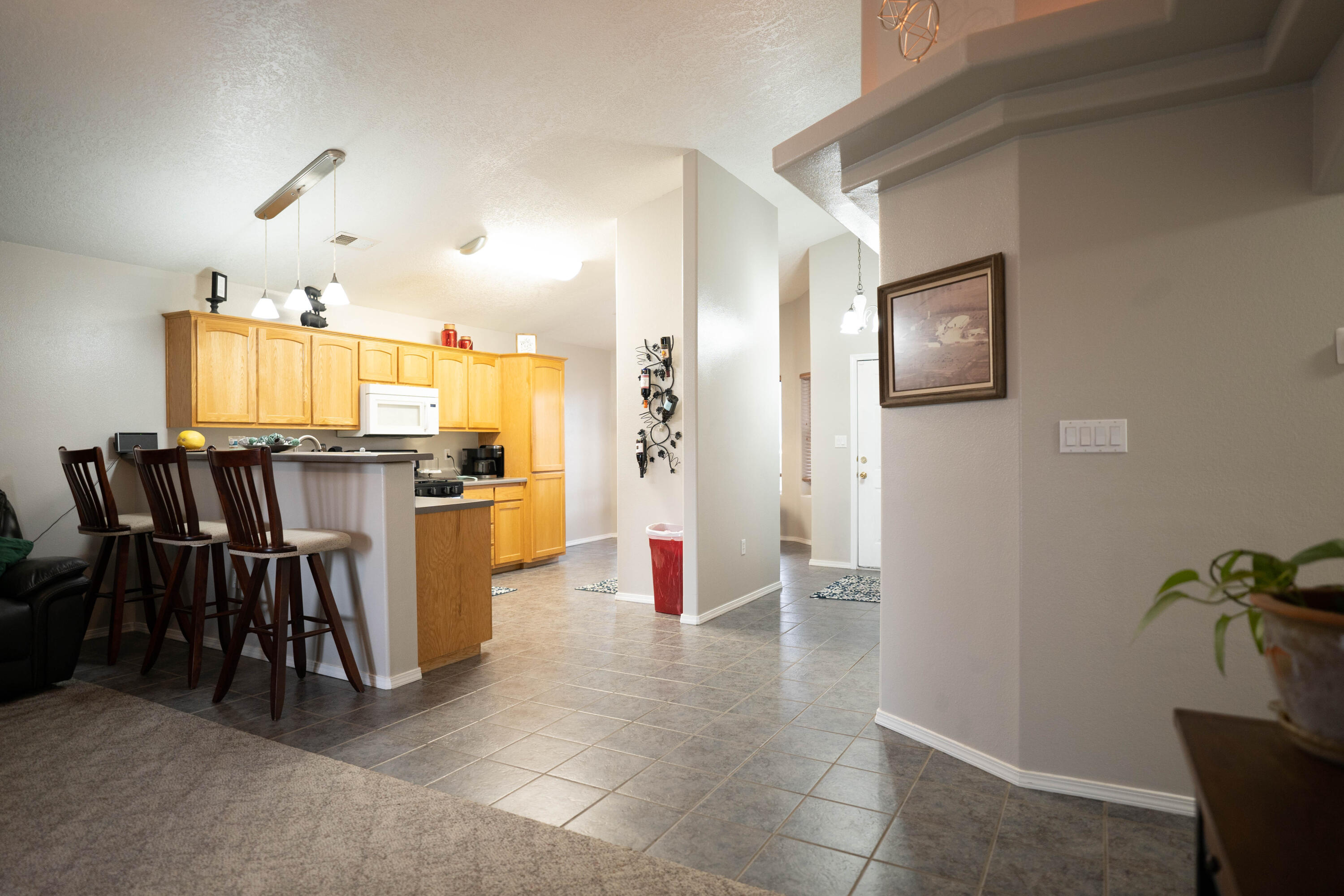 2002 VALLEY VIEW Drive SW