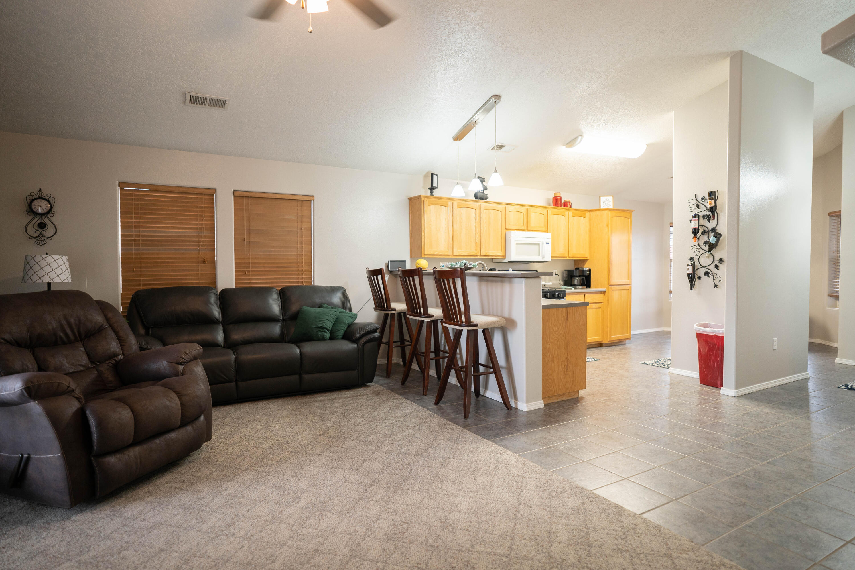 2002 VALLEY VIEW Drive SW