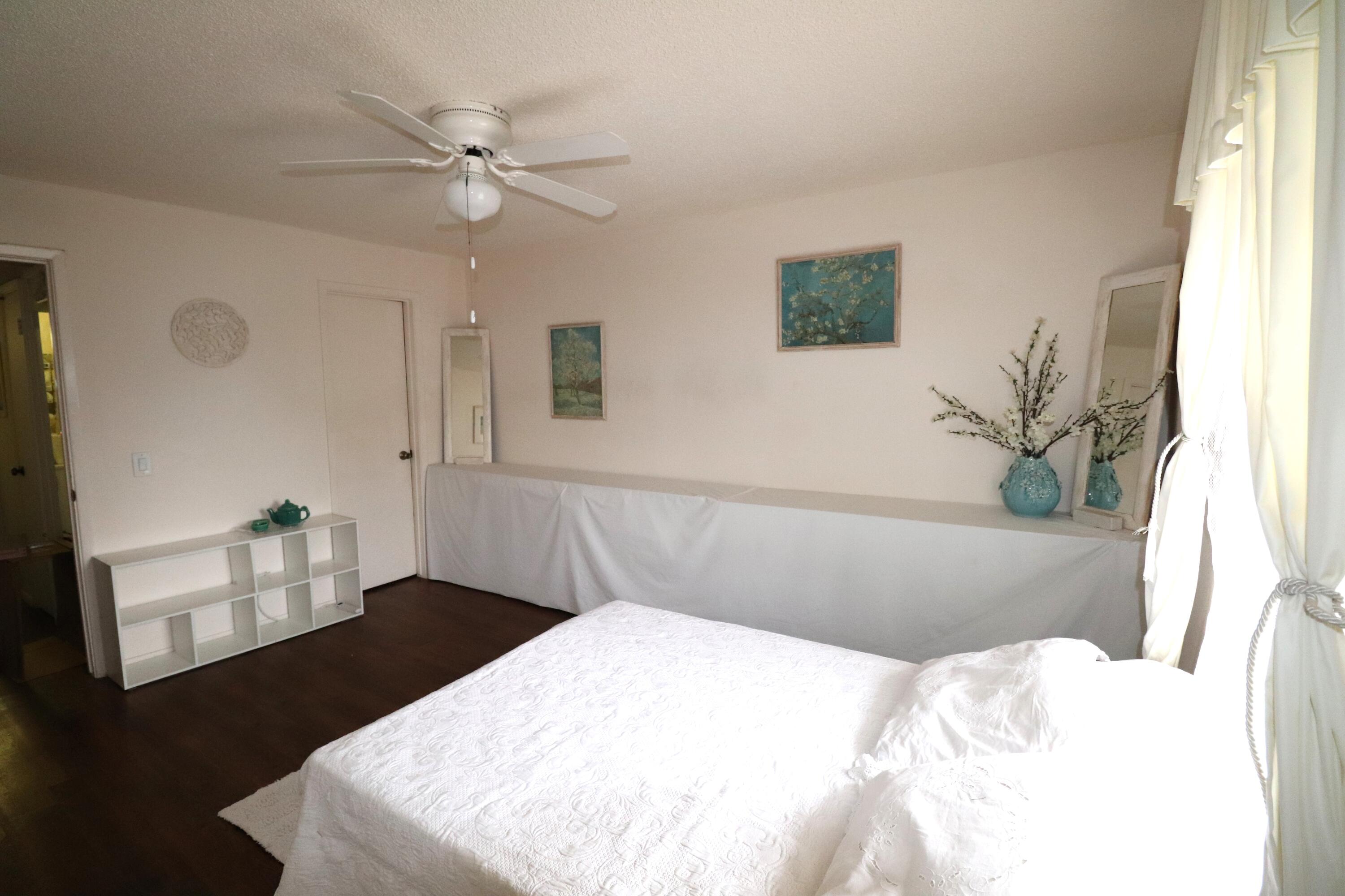 3825 MONTGOMERY Boulevard NE Unit: 133