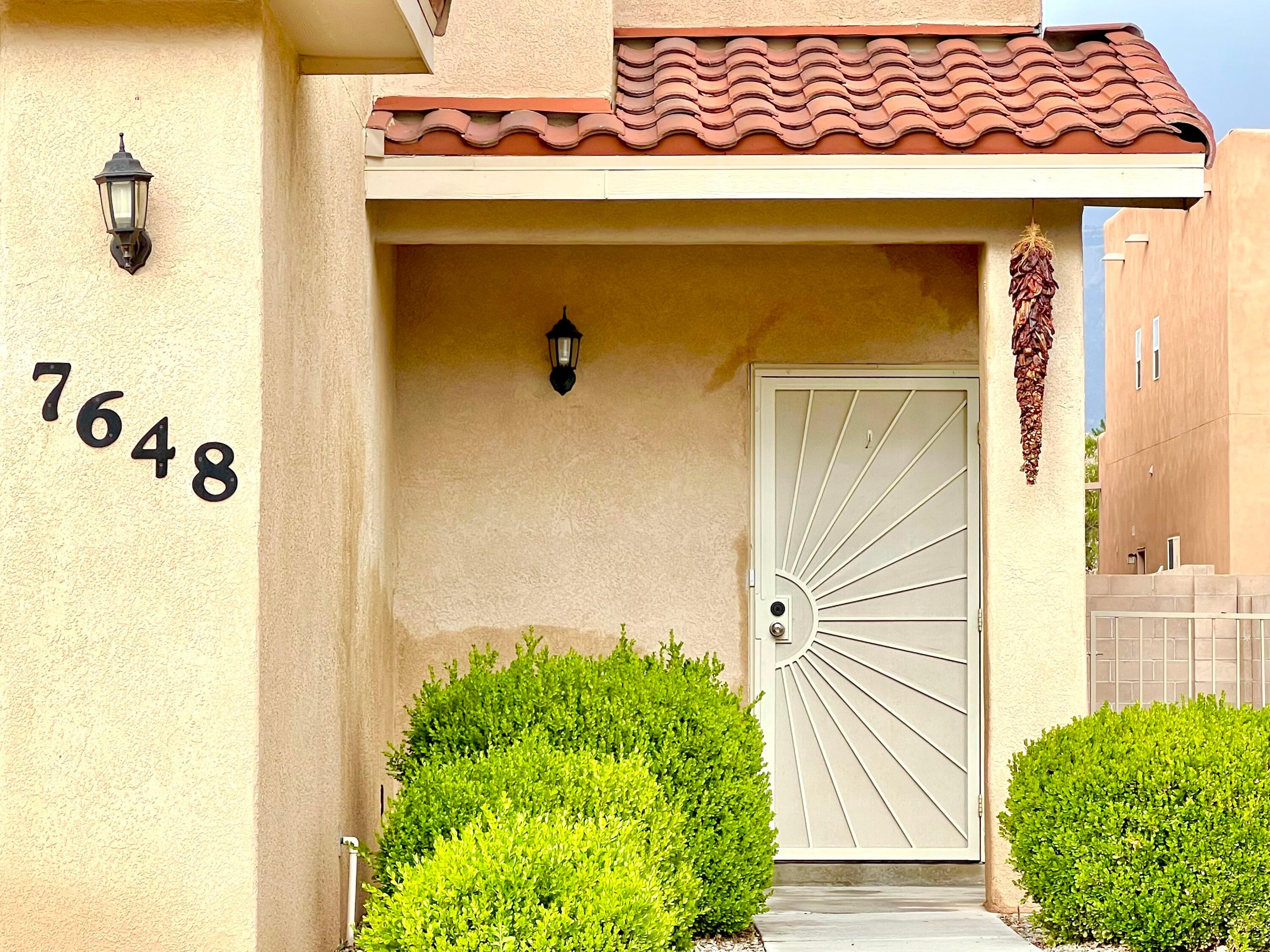 7648 Calle Comodo