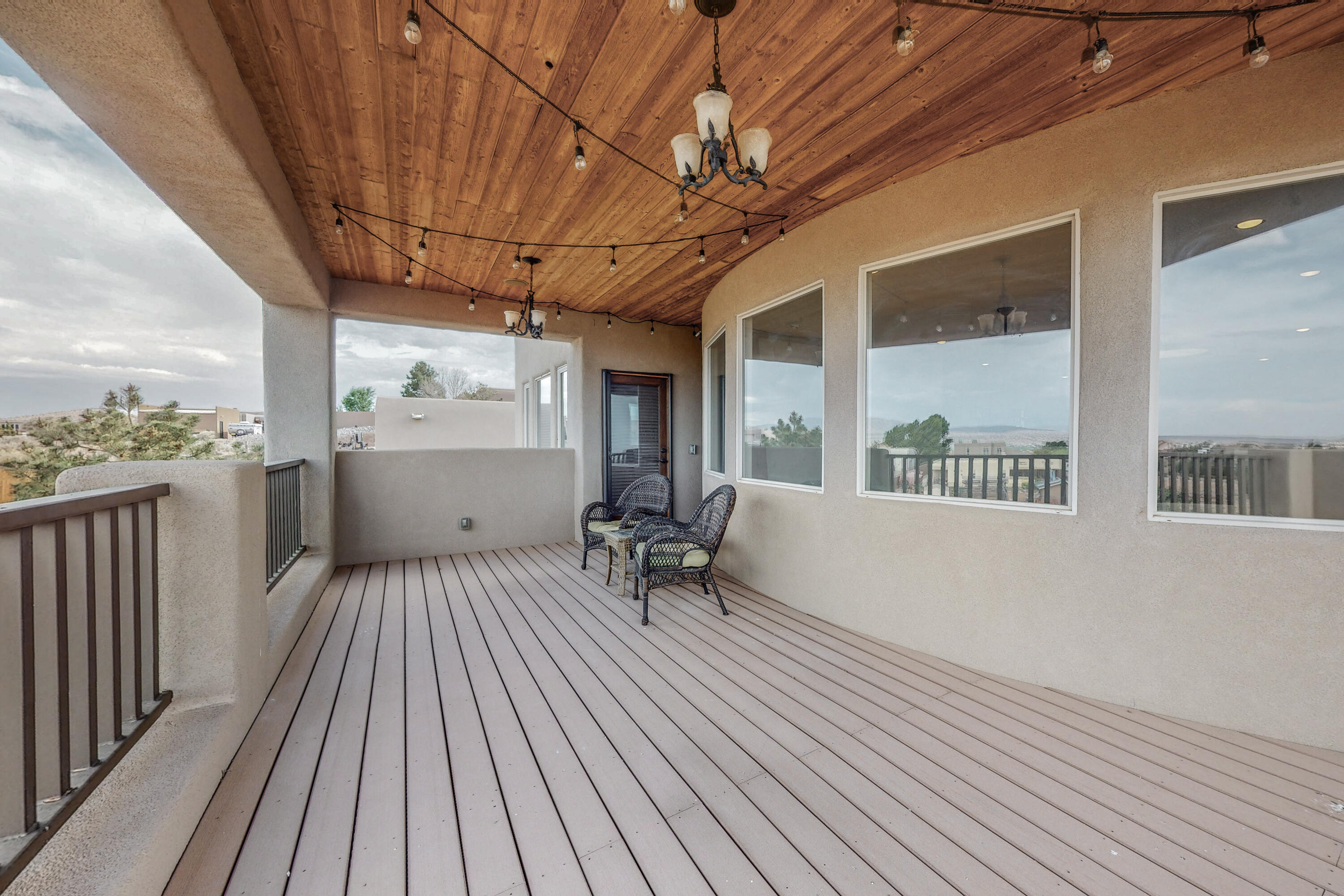 3114 CAMPECHE Road NE