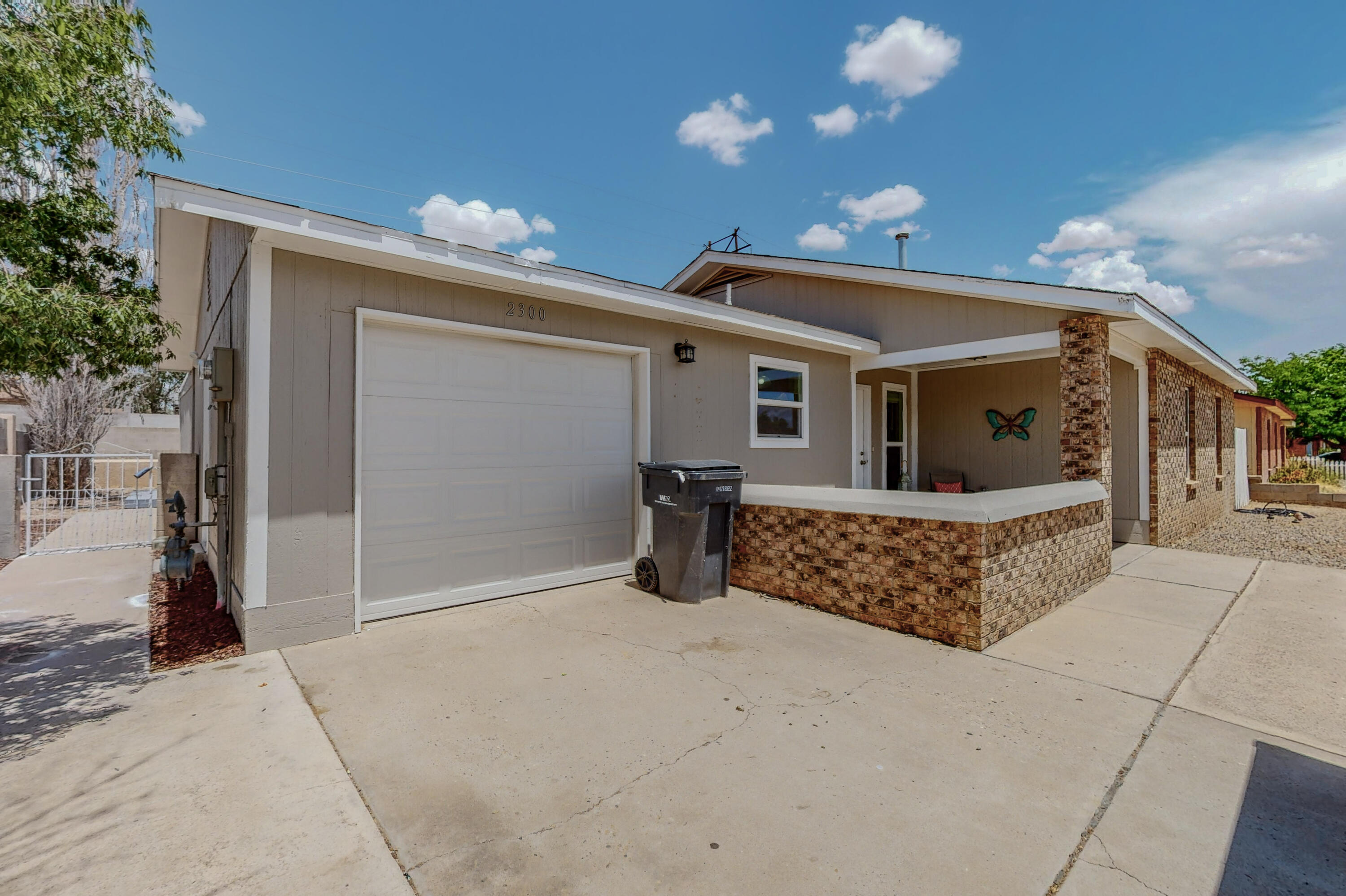 2300 LEMA Road SE