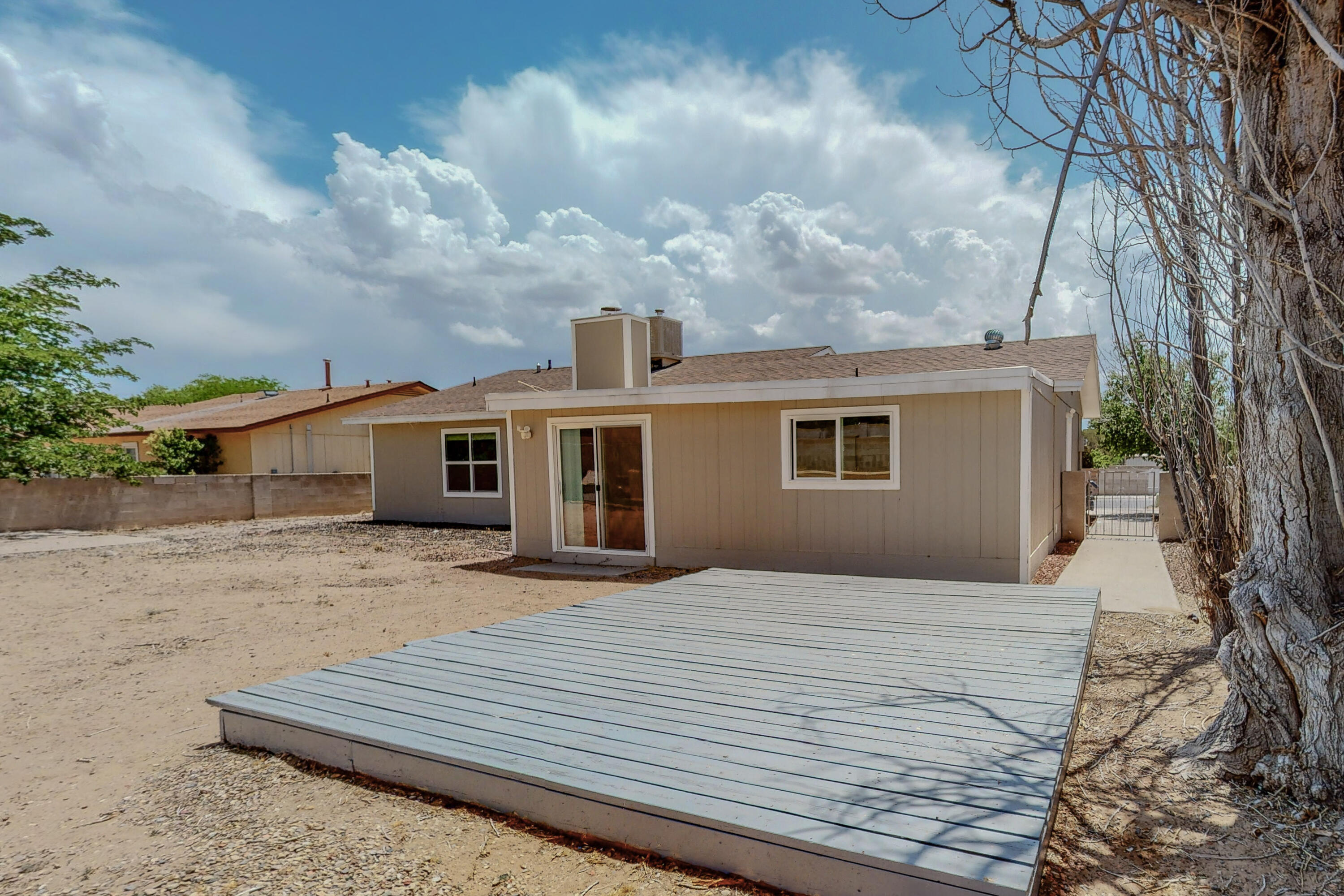 2300 LEMA Road SE