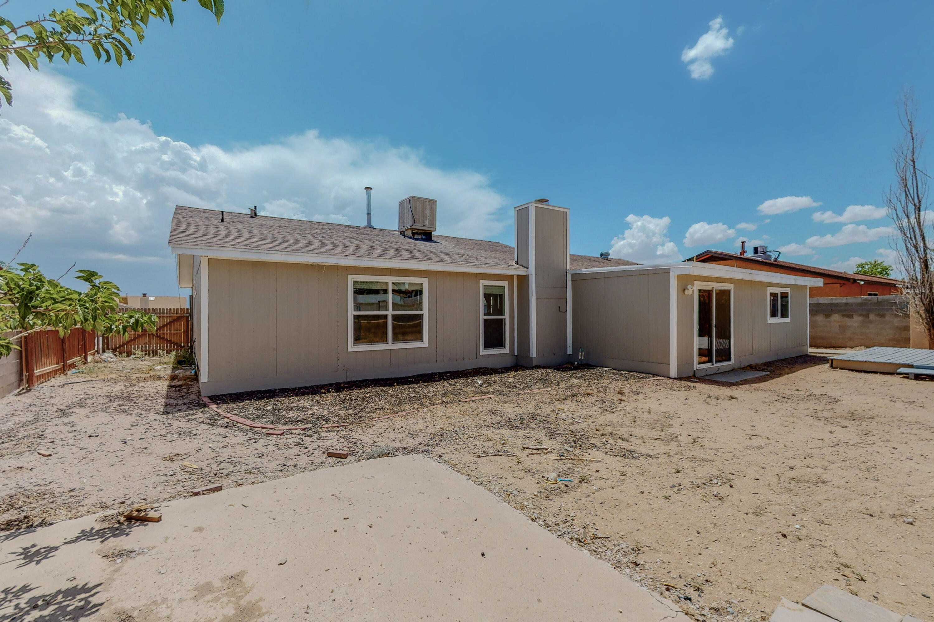 2300 LEMA Road SE
