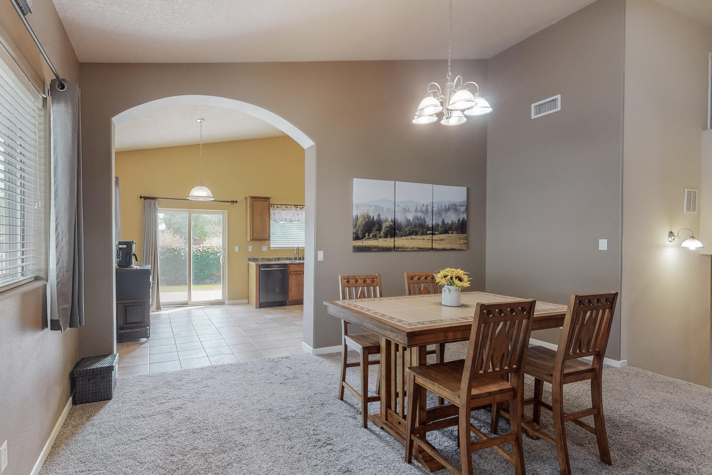 1364 REYNOSA Loop SE